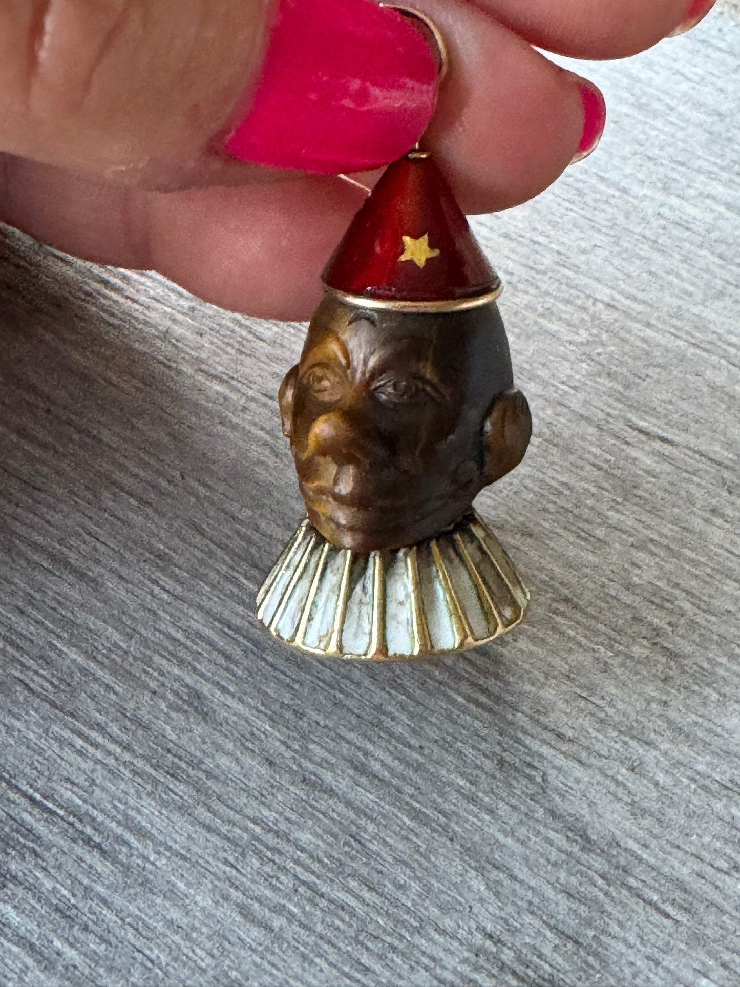 Carved Tiger Eye Clown with 18k Hat and Ruff