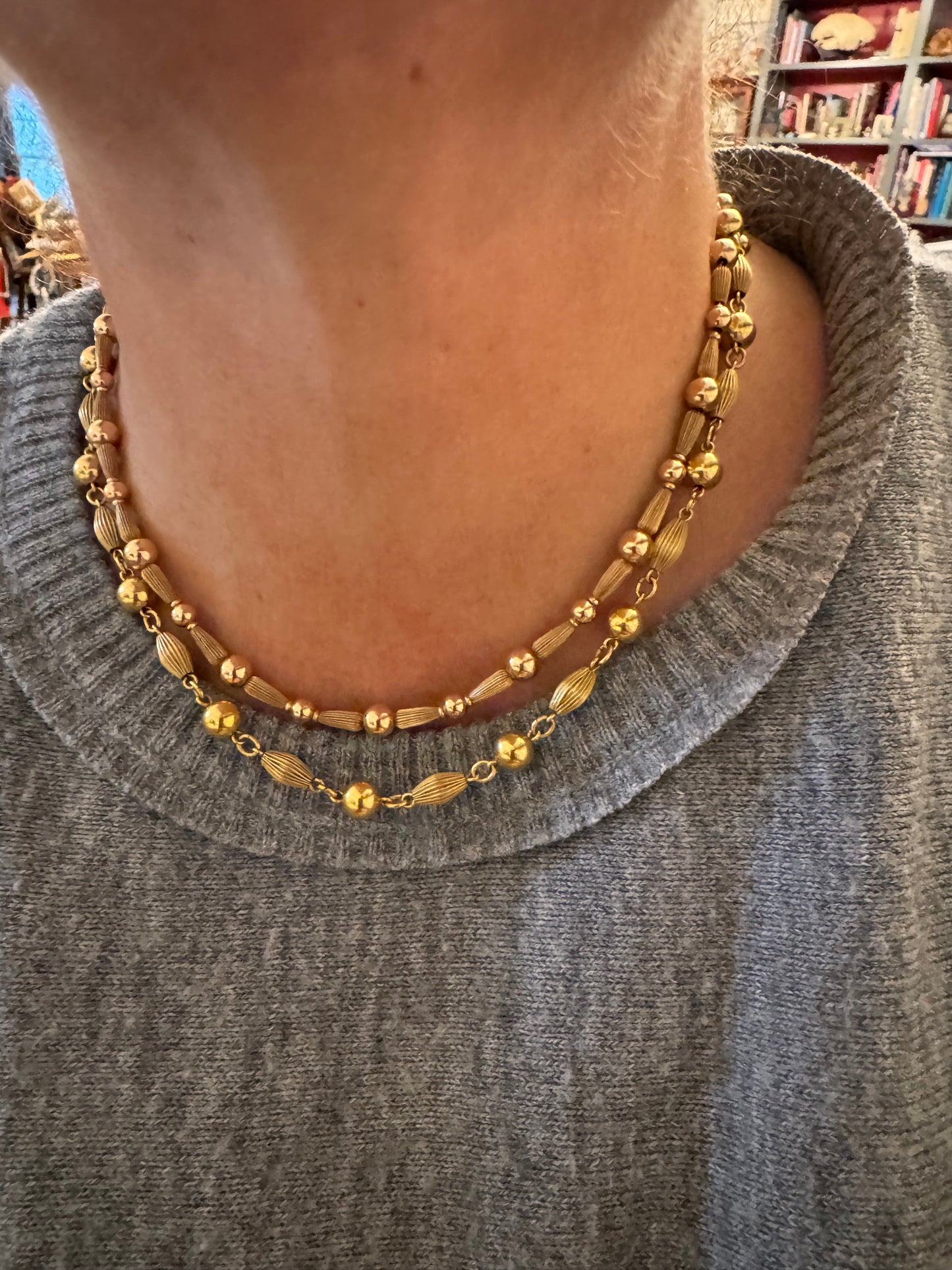 Vintage Gold Filled Plain and Fluted Bead Necklace