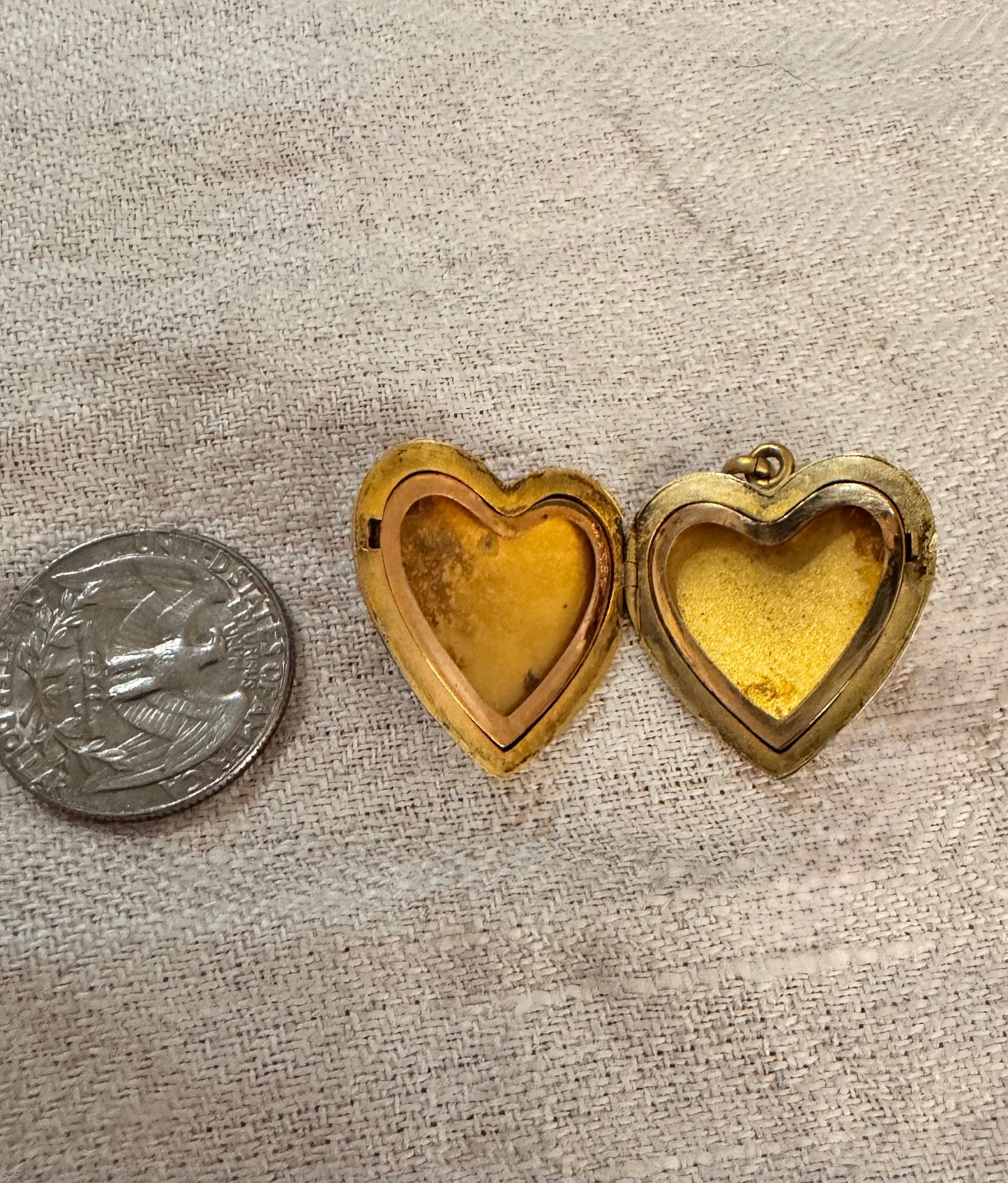 Simple Plain 10k Gold Cased Locket