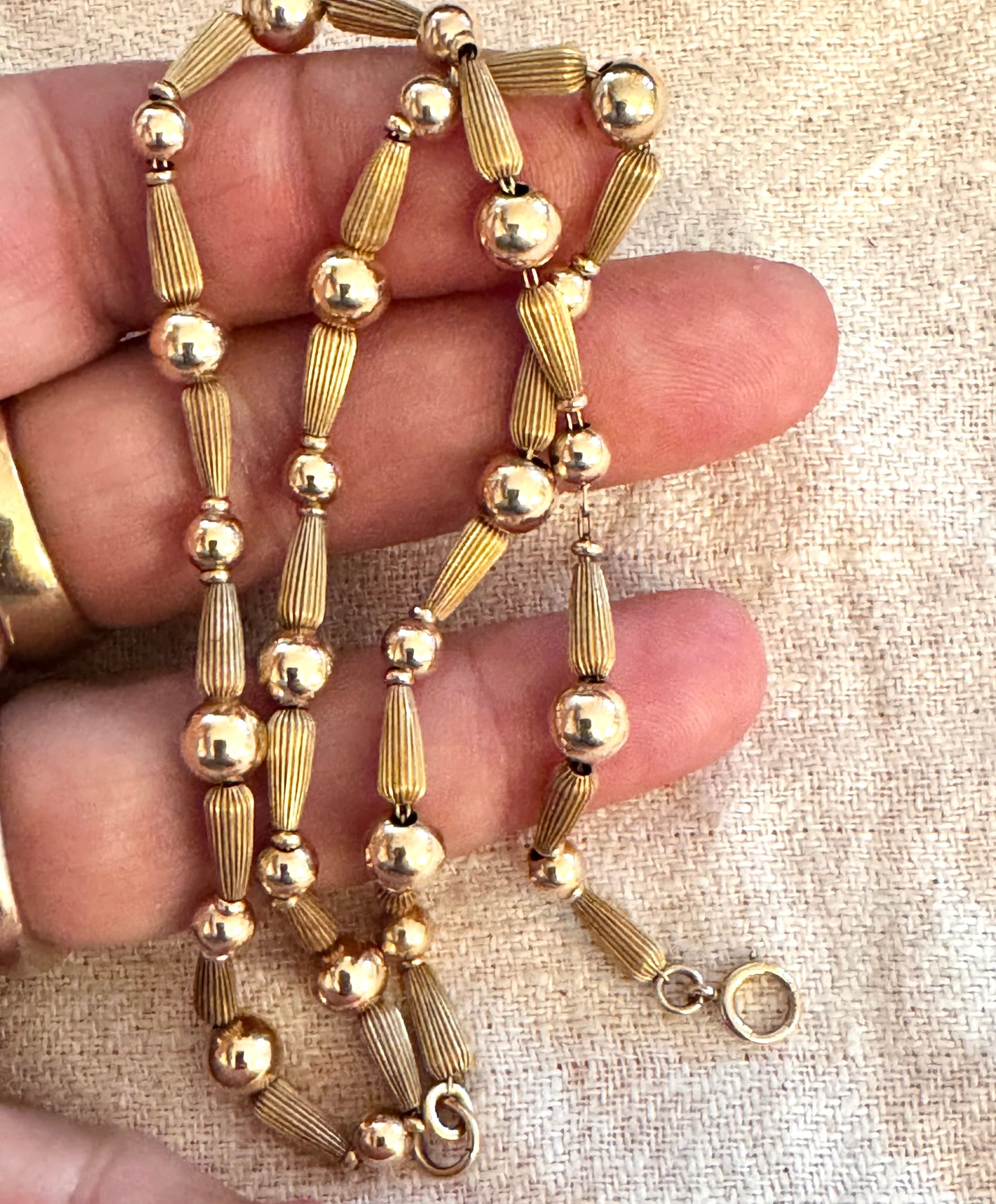 Vintage Gold Filled 2-Size Plain and Fluted Bead Necklace