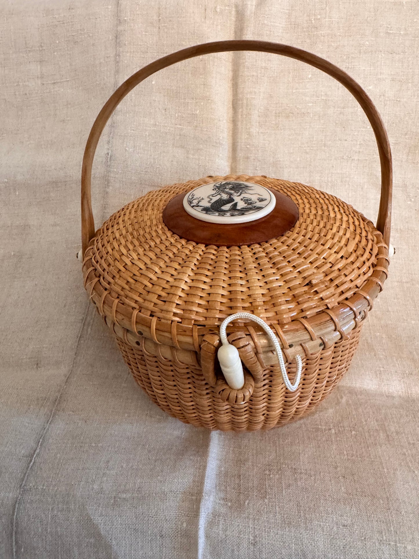 Medium Round Basket with Scrimshaw Mermaid