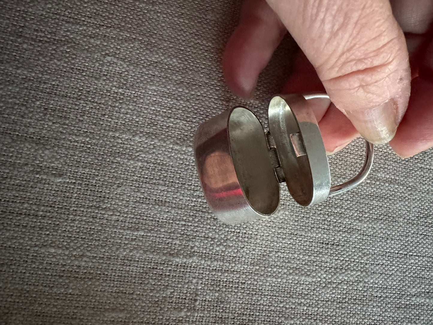 charming, simple sterling opening basket box