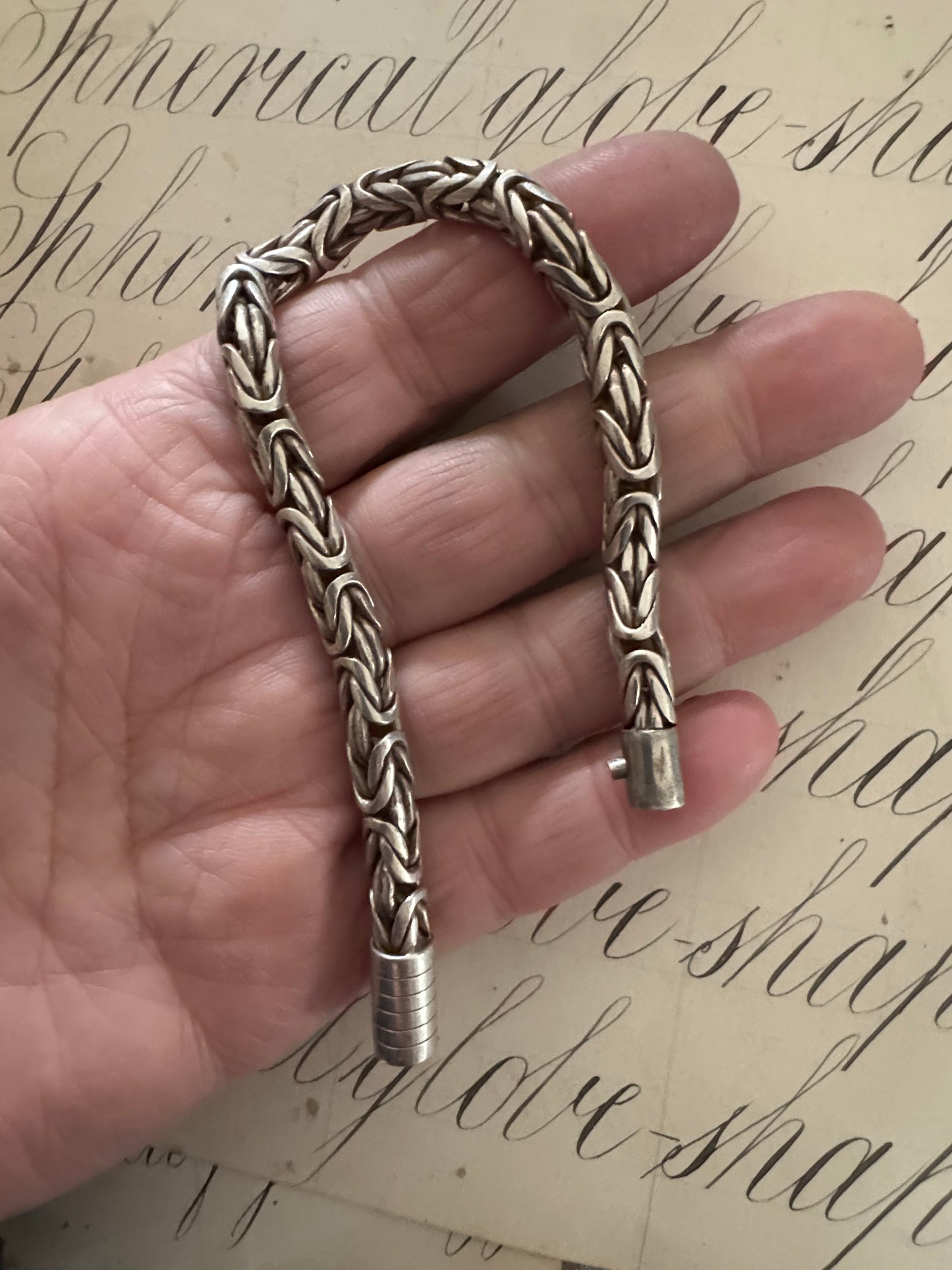 Slinky Vintage Rounded Byzantine Chain Bracelet