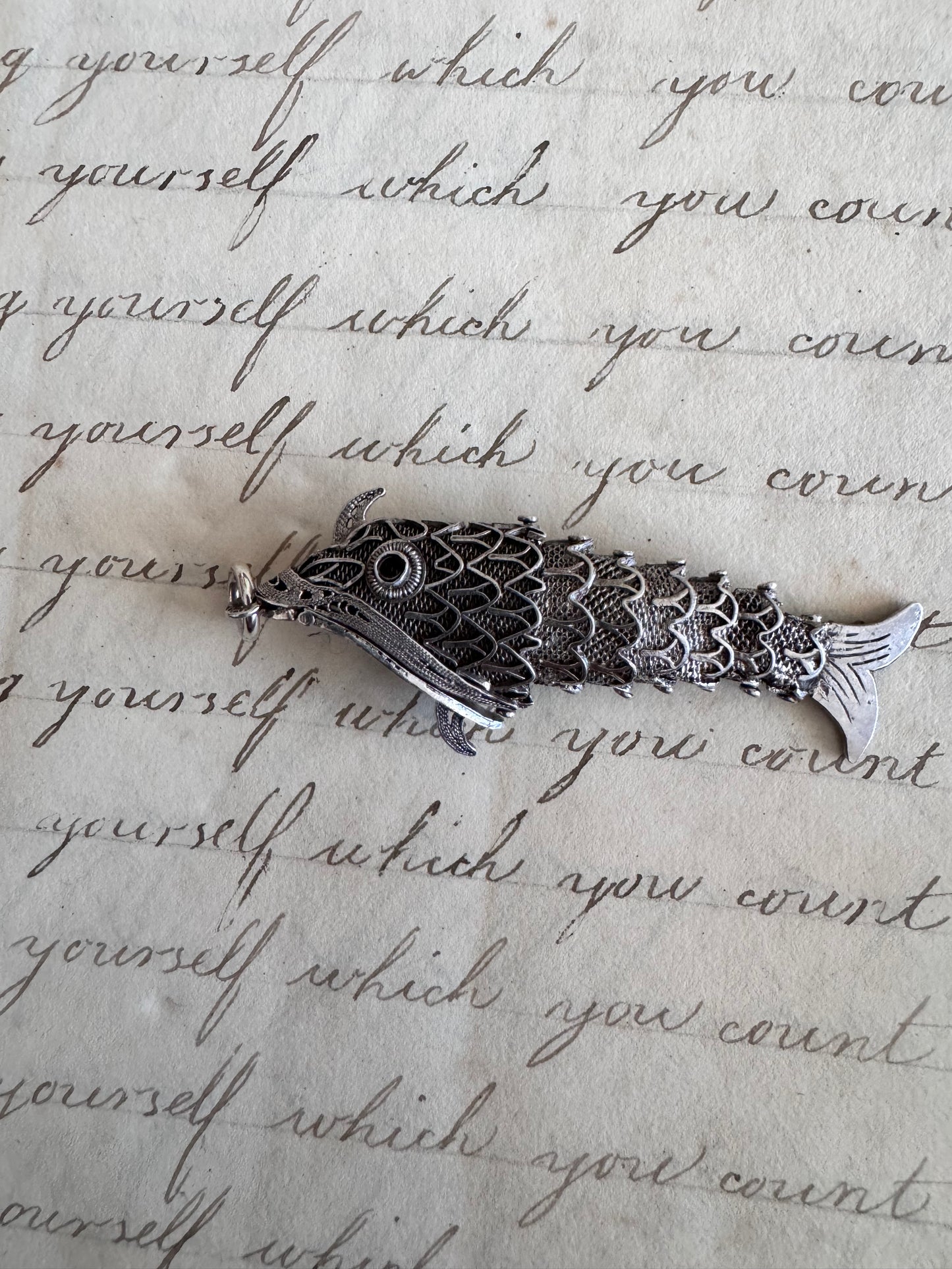MEDIUM Antique Chinese Filigree Silver Articulated Fish F