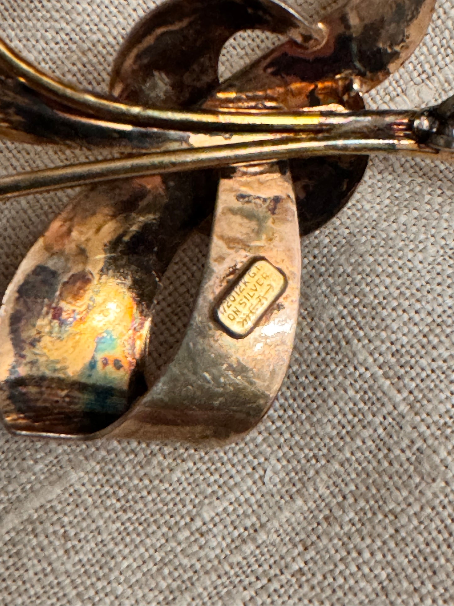 Large Oval Nantucket Basket with Vintage Carl Art Sterling and Gold Filled Lilly Pin
