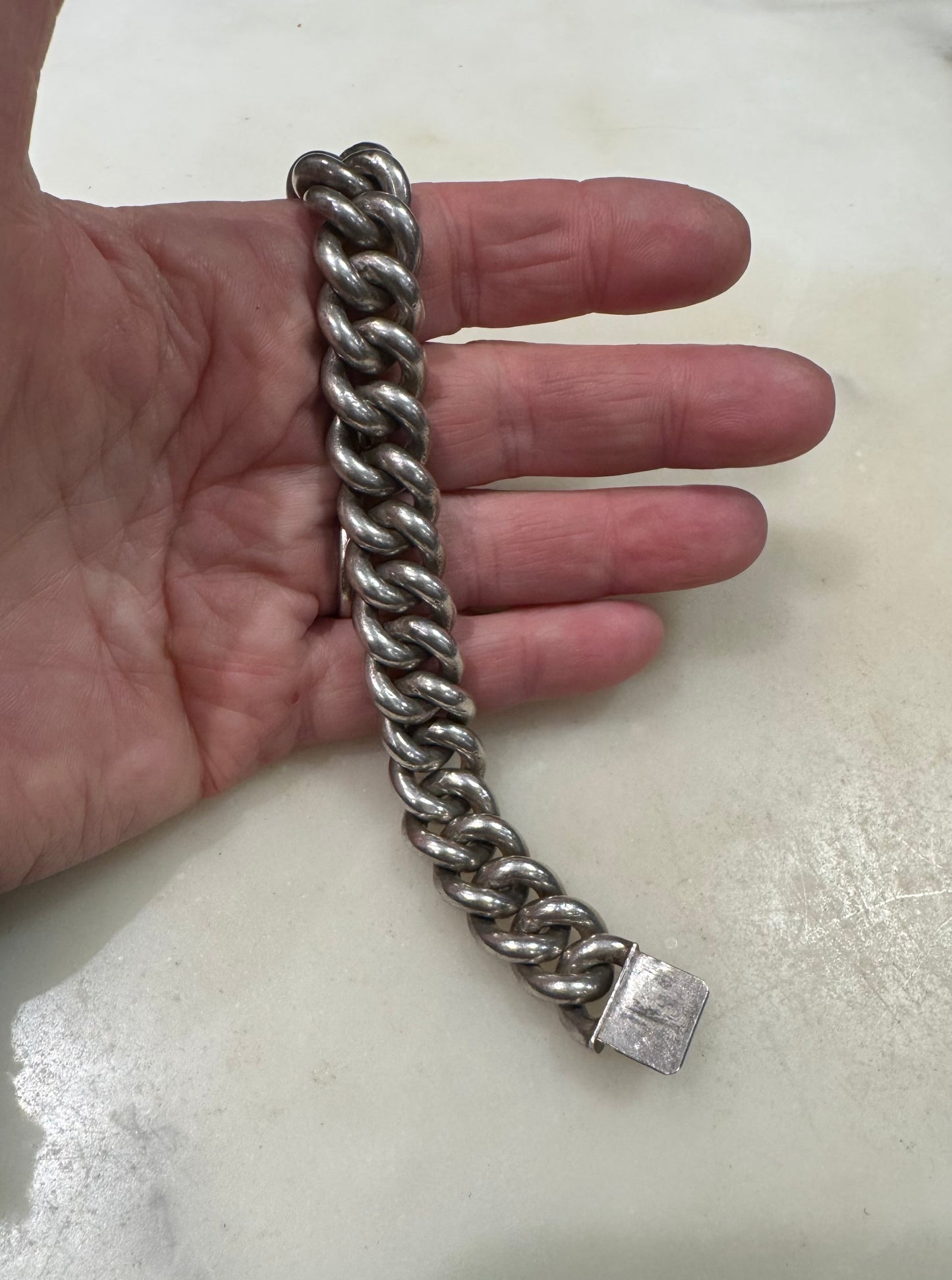 gorgeous vintage enormous solid silver curb chain bracelet