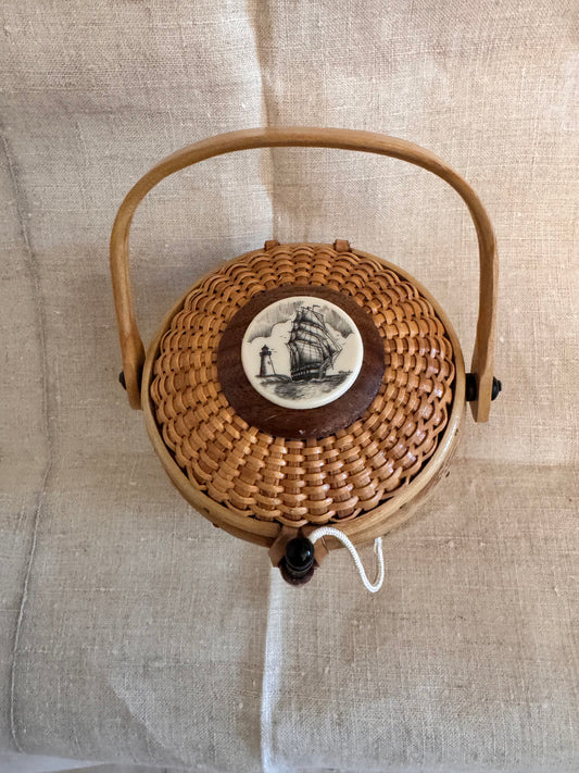 Mini Round Nantucket Basket with Schooner