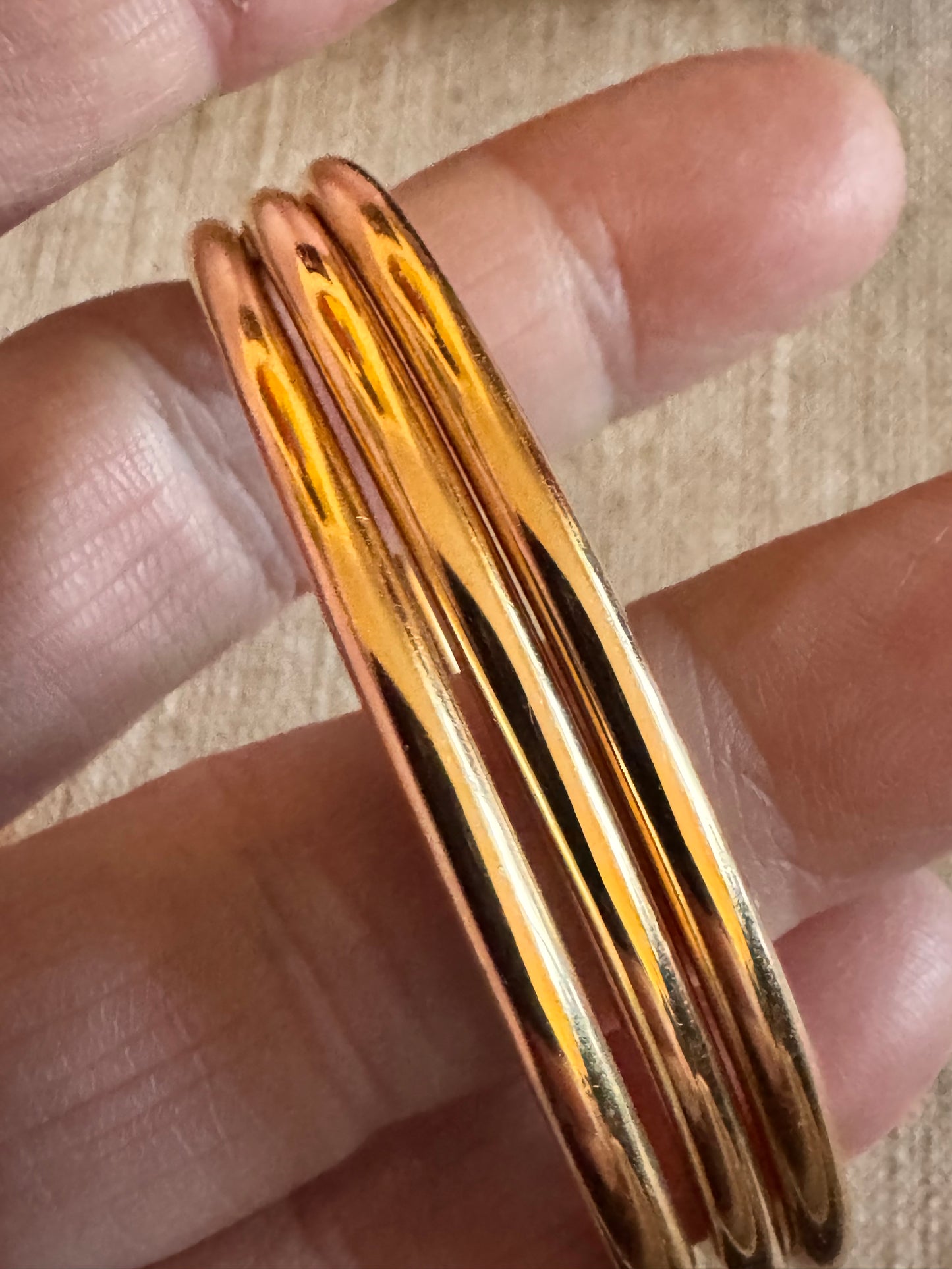 Gorgeous Set of Three 14k Gold Bangles