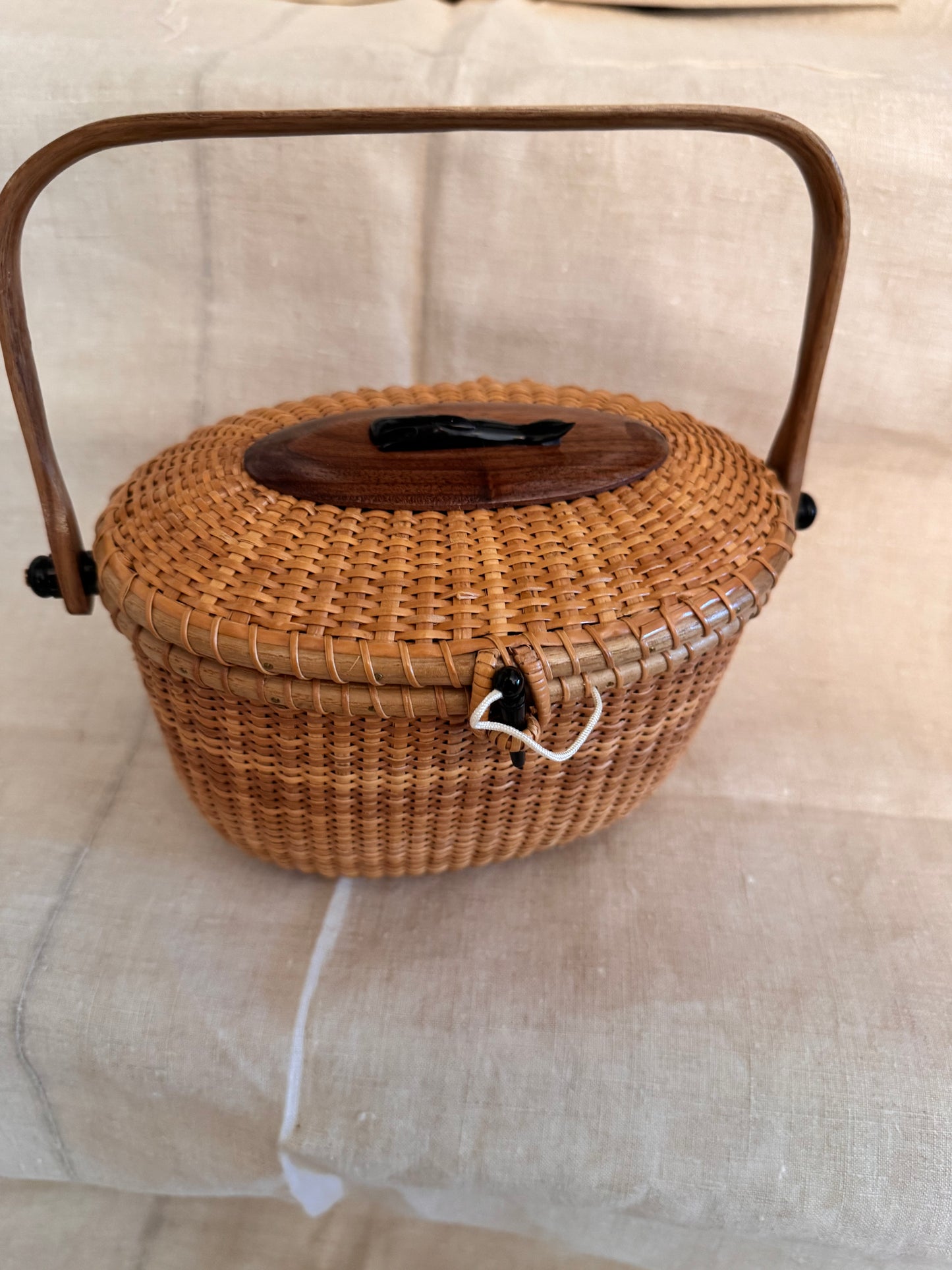 Large Oval Basket with Black Whale