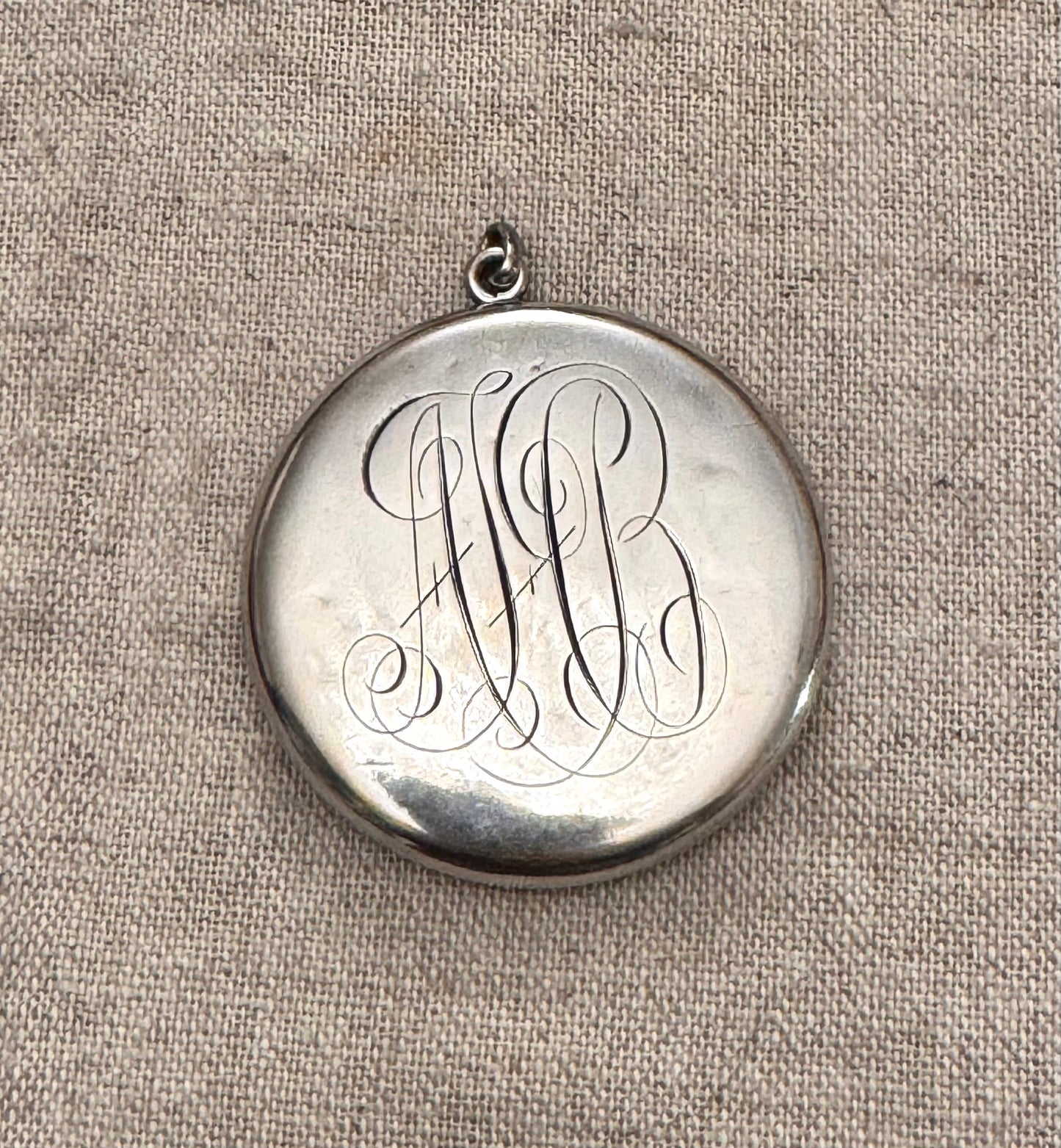 Perfect Simple Huge Silver Engraved  Locket