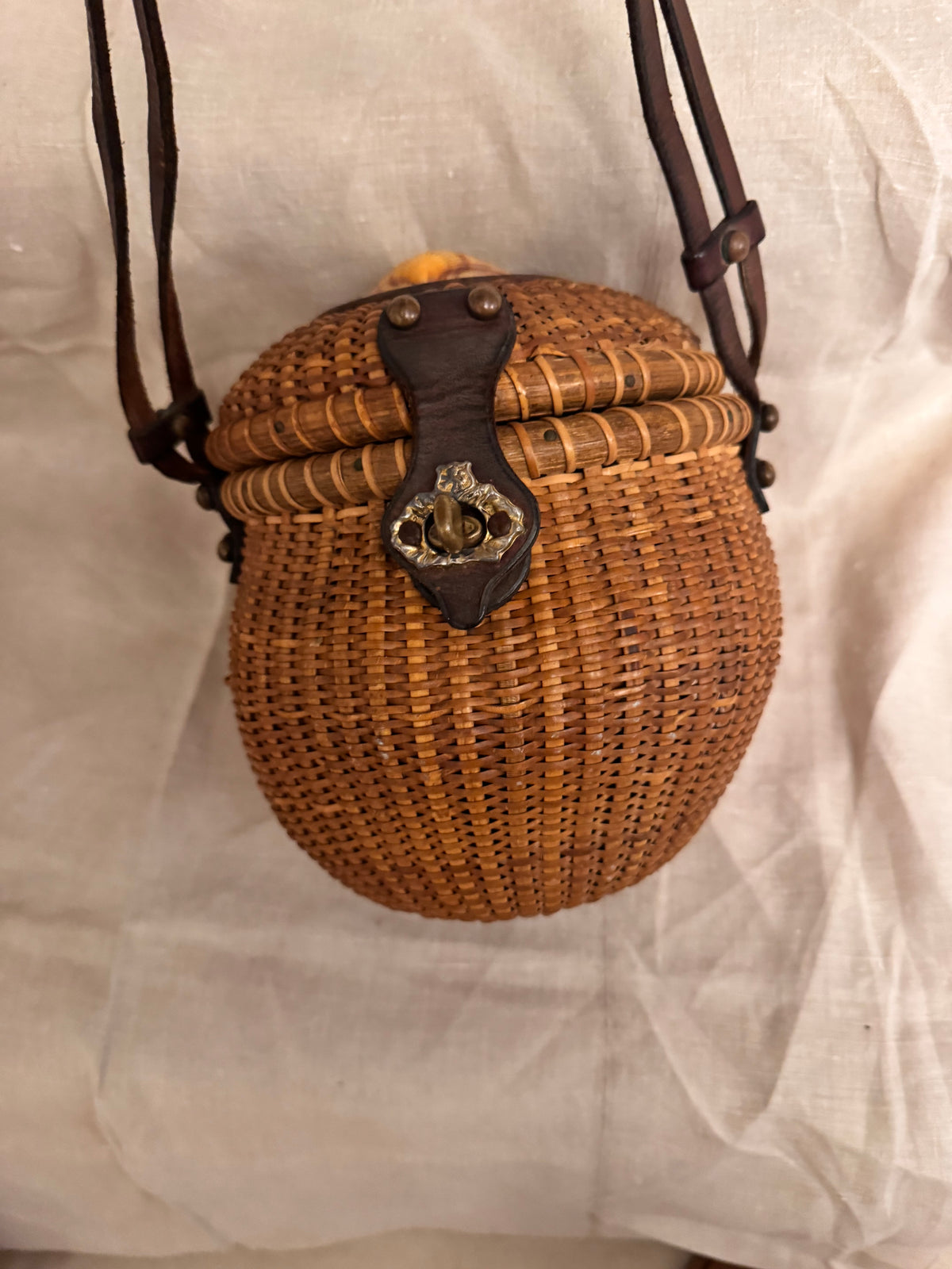 Rare Older Lightship Basket with Real Scallop Shell