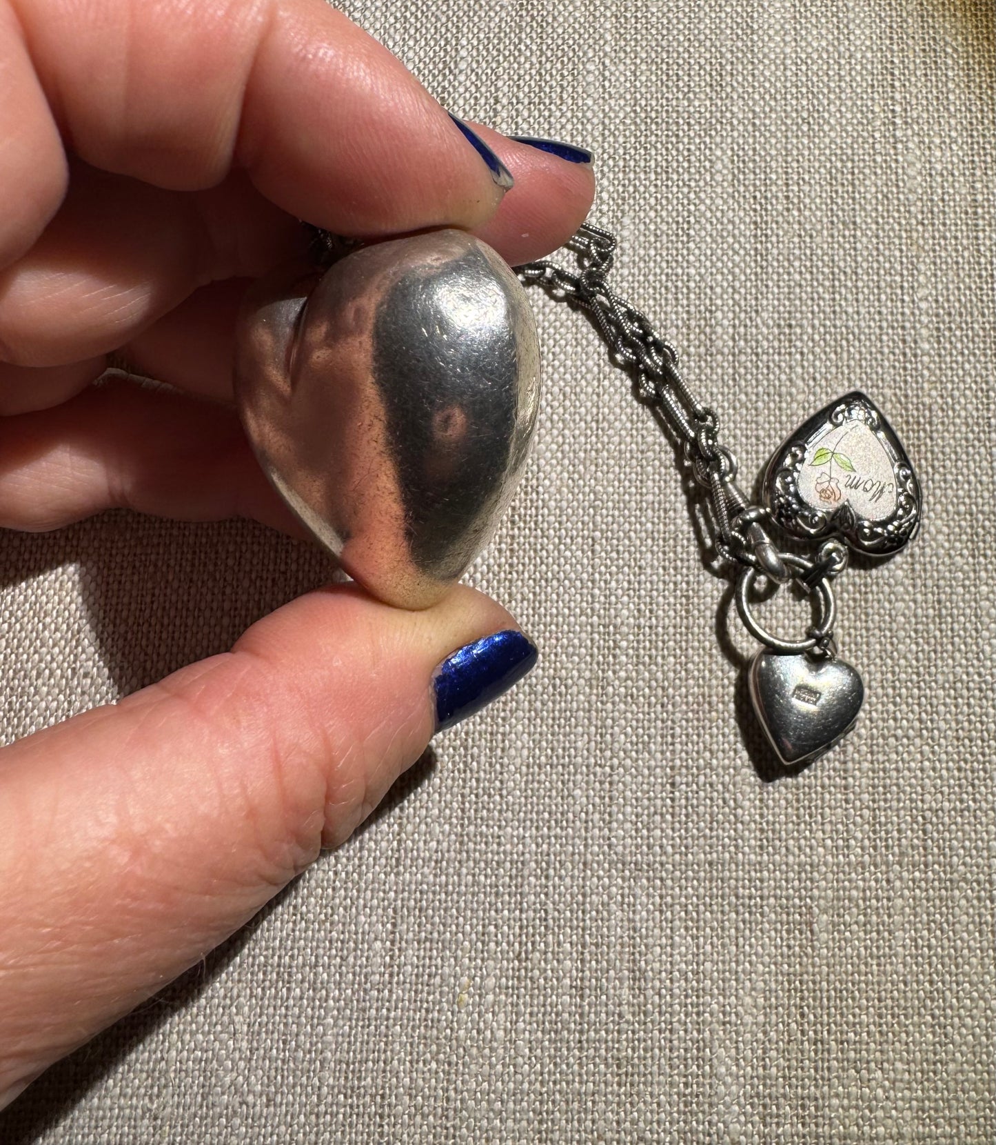Lovely Silver Necklace with 3 Hearts