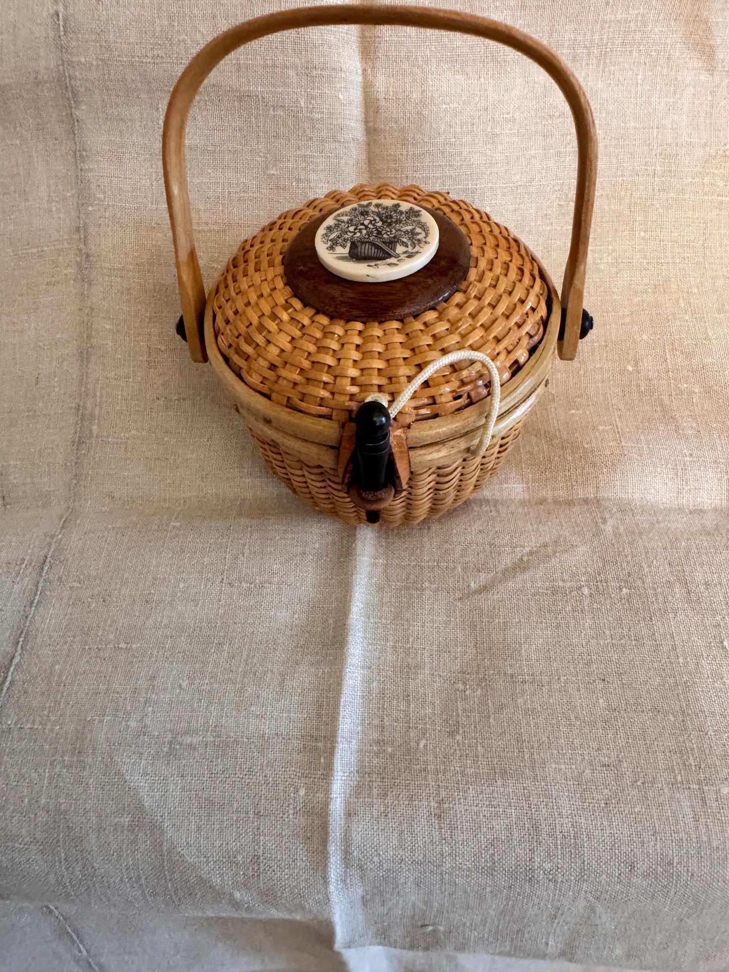 Mini Round Nantucket Basket with Lightship Basket of Flowers