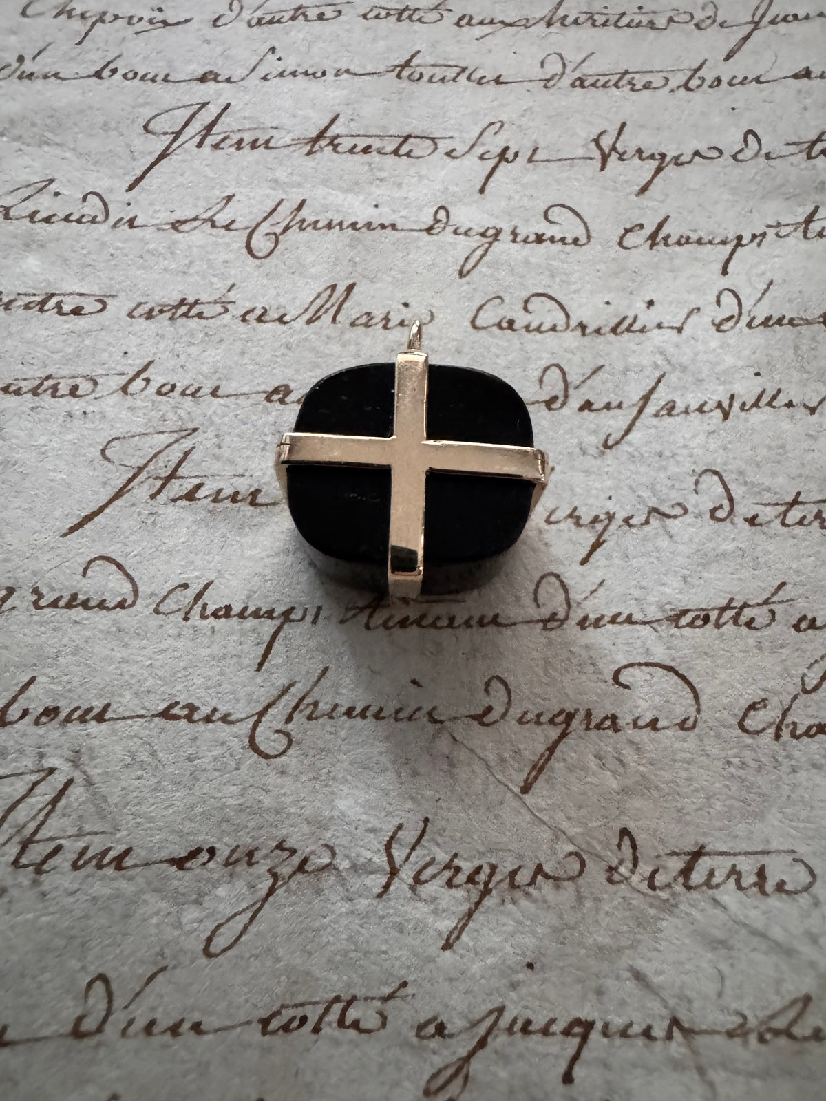 Antique Glass Seal “D’AMICIZIA UN PEGNO MIO”