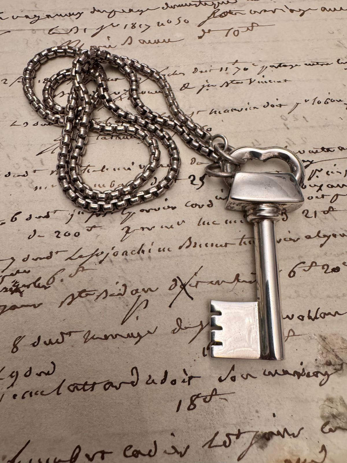 Fantastic Sterling Opening Skeleton Key Connector