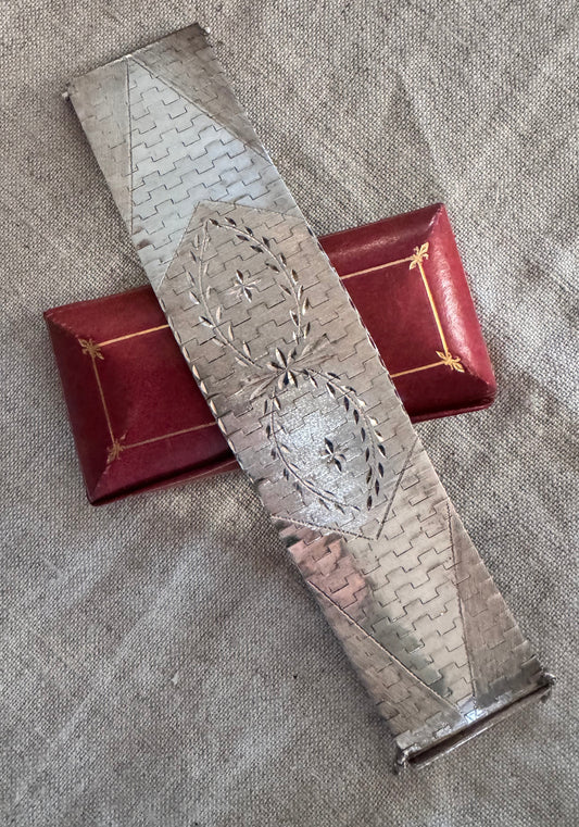 Spectacular Wide Hinged and Engraved Vintage Bracelet from Taxco