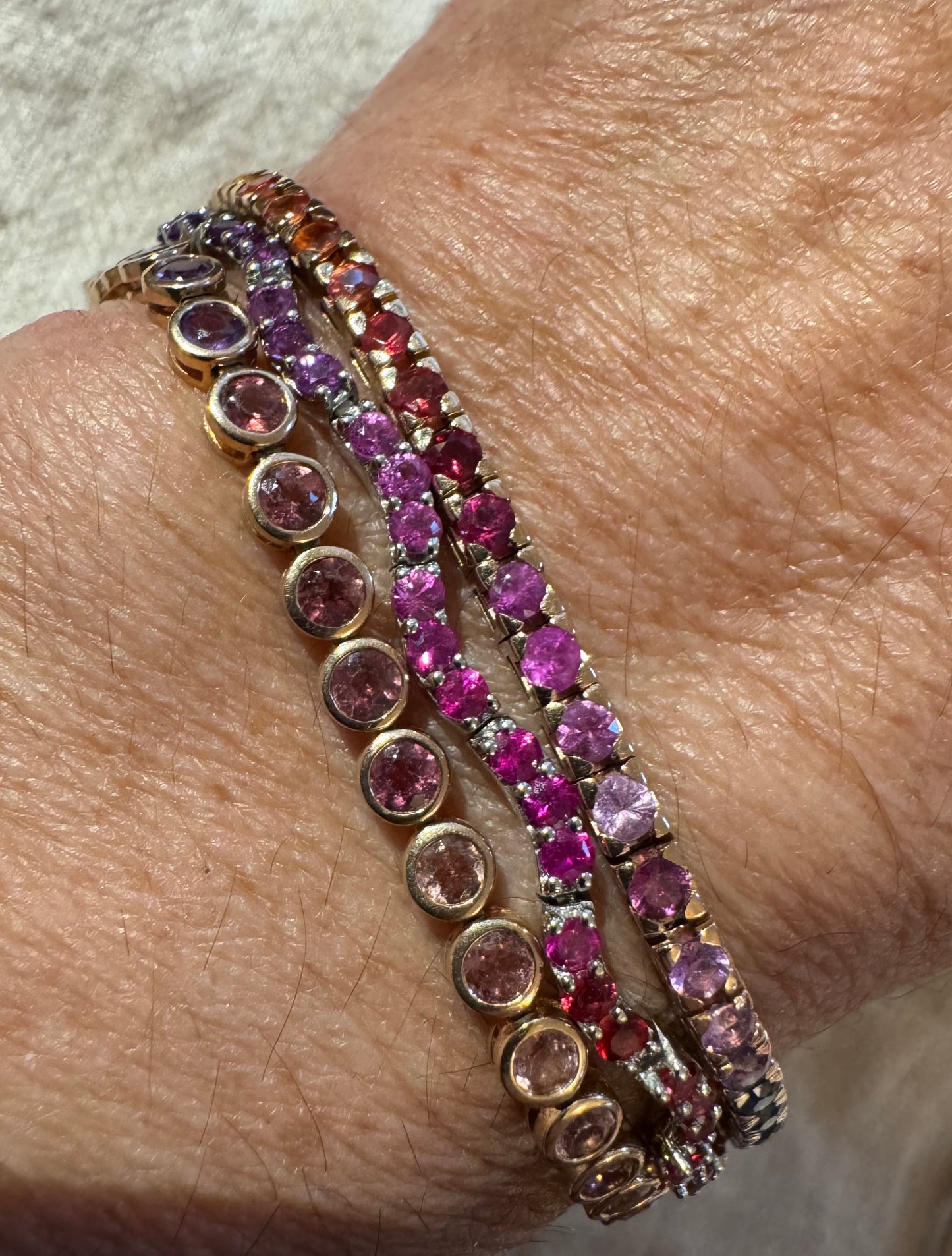 18k Rose Gold Exquisite Sapphire Rainbow Bracelet