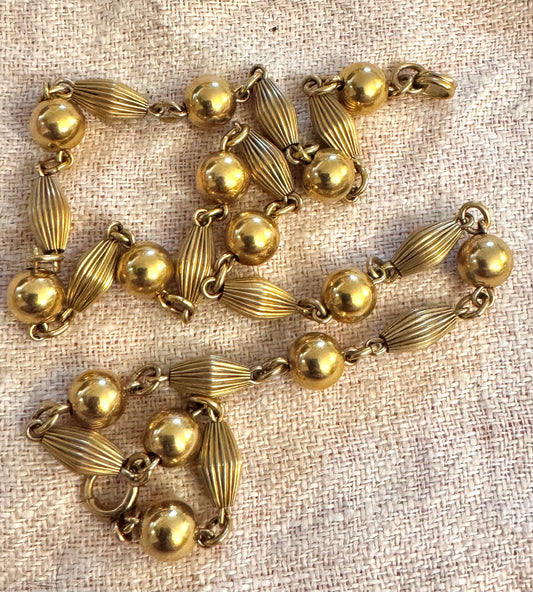 Vintage Gold Filled Plain and Fluted Bead Necklace