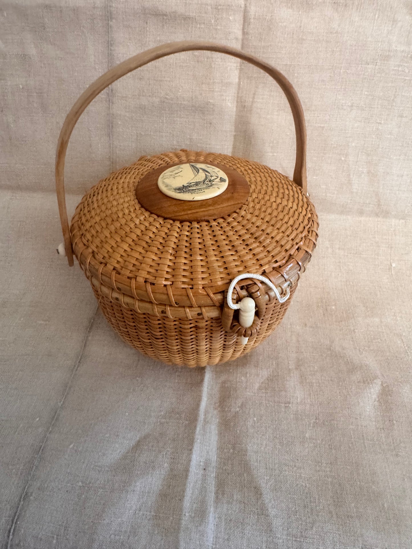 Medium Round Basket with Repro Scrimshaw Chesapeake Sailing Scene