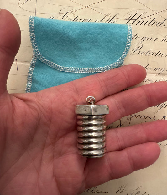 incredible Tiffany bolt box