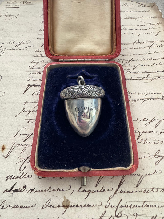 Rare sterling Victorian thimble holder in the shape of an acorn