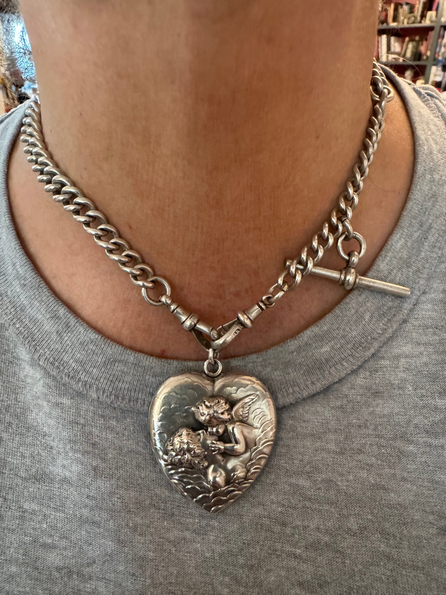 Rare Signed Unger Brothers Art Nouveau Heart Locket