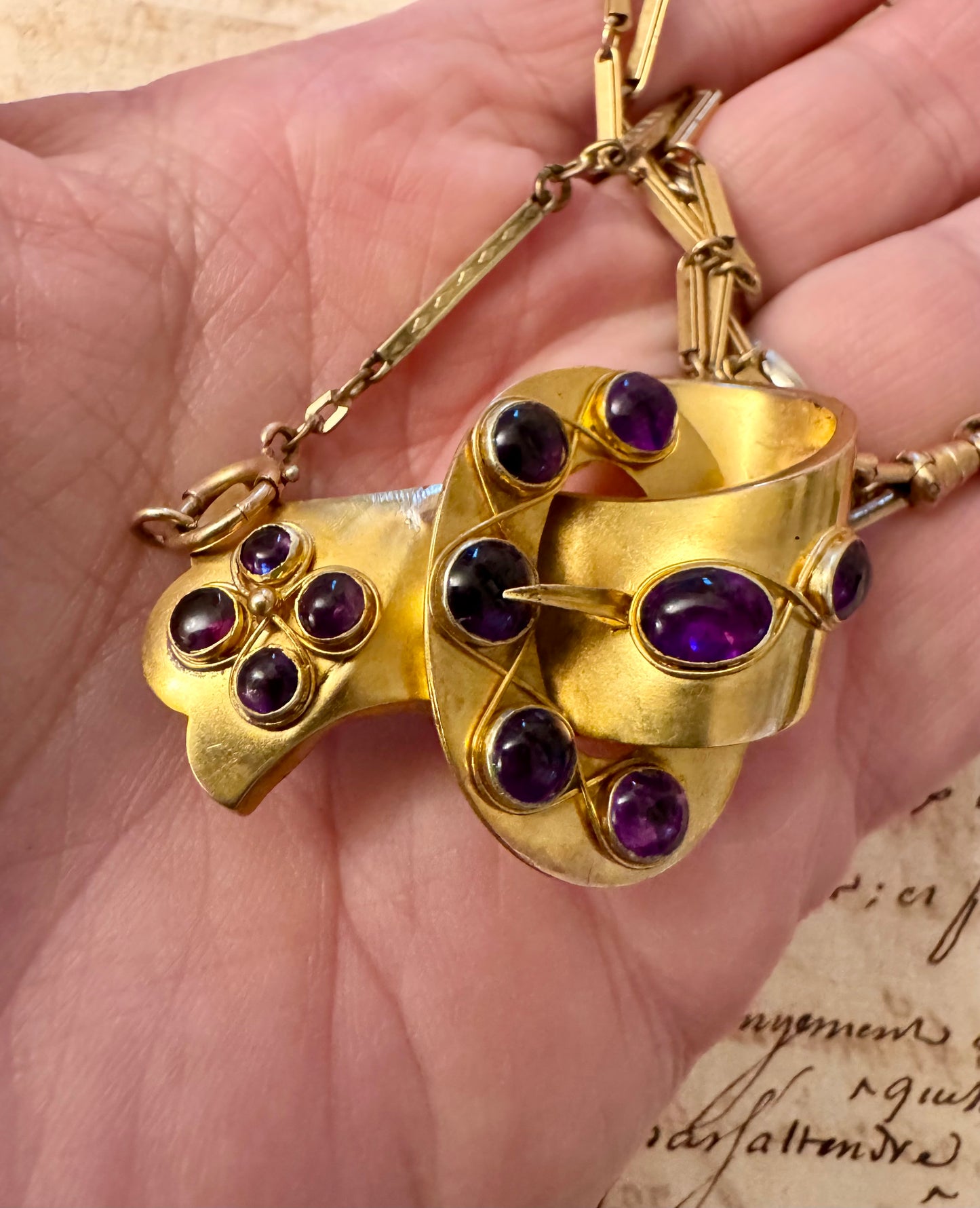 Gorgeous Victorian rolled gold buckle with amethyst cabochons