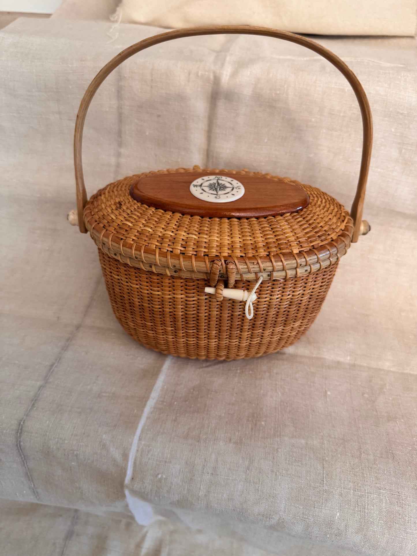 Large Oval Basket with Scrimshaw Compass Rose