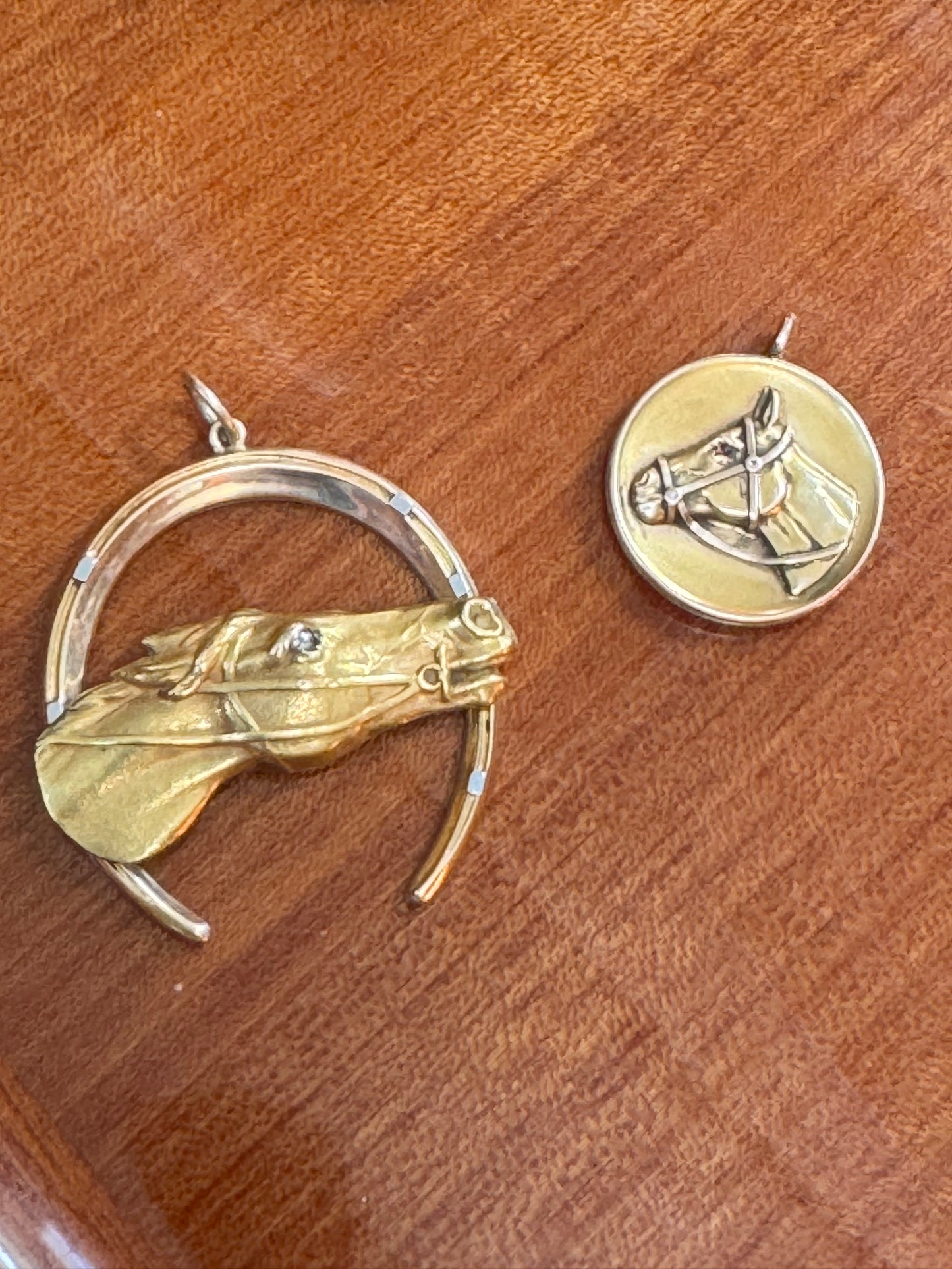14k Gold Horse and Horseshoe Pendant