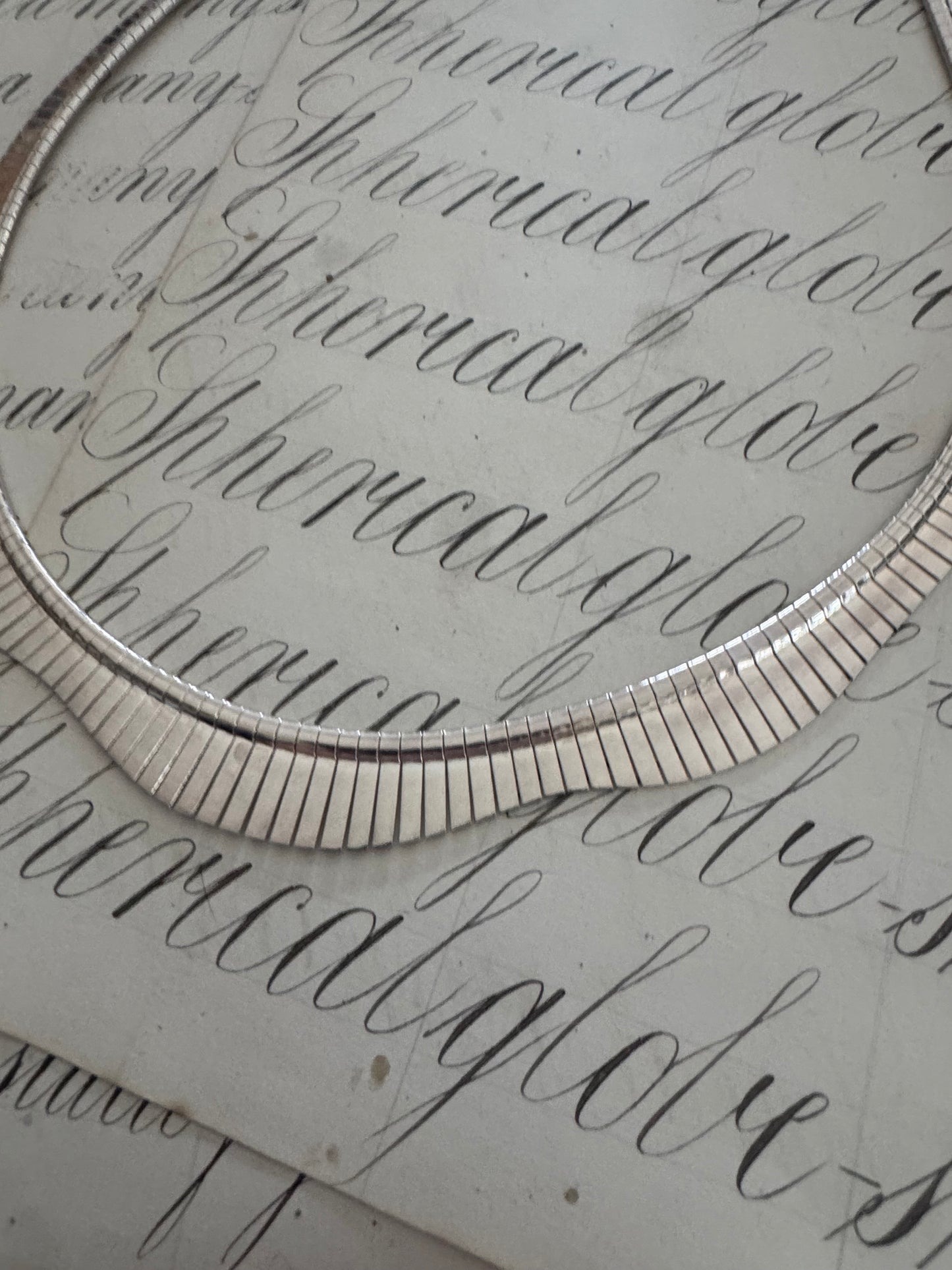 Vintage 1980’s Scalloped Sterling Italian Cleopatra Collar