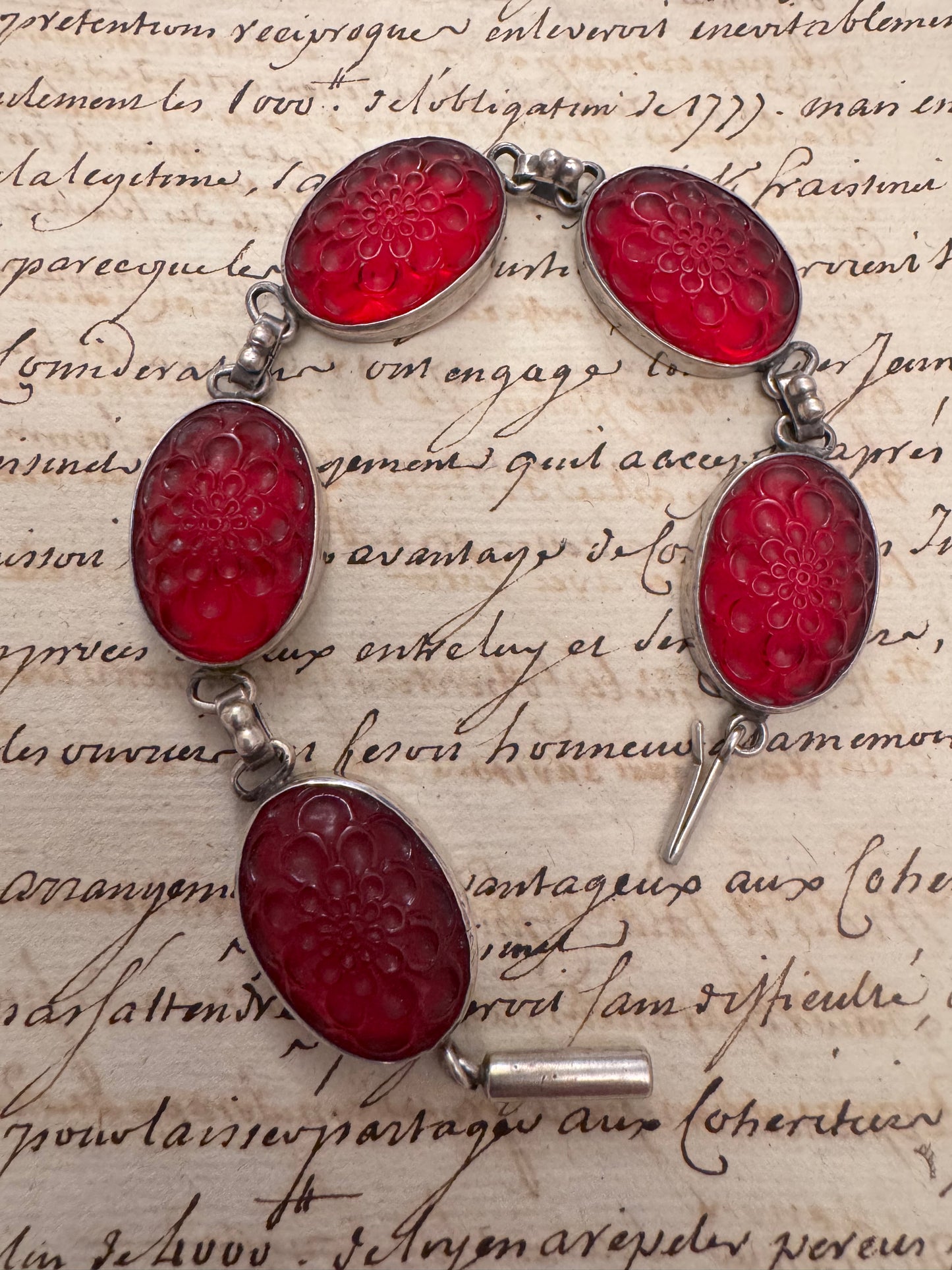 Beautiful Vintage silver bracelet with red poured glass floral cabochons