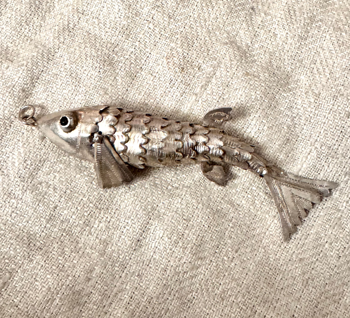 BIG Articulated Silver Fish 3