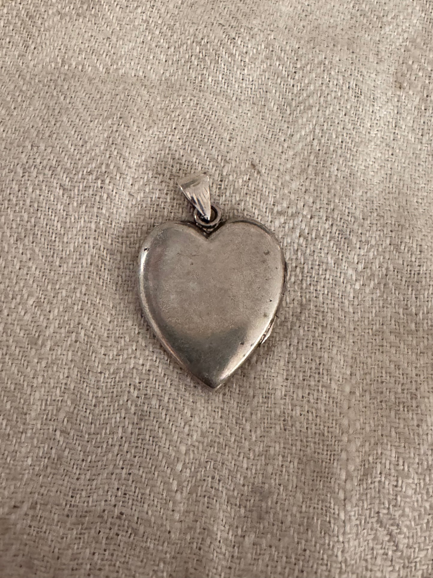 Lovely Diminuitive Engraved Heart Locket