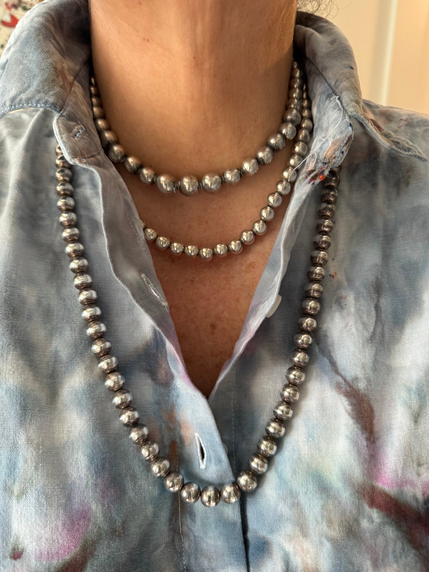 Heavy adjustable length silver bead necklace