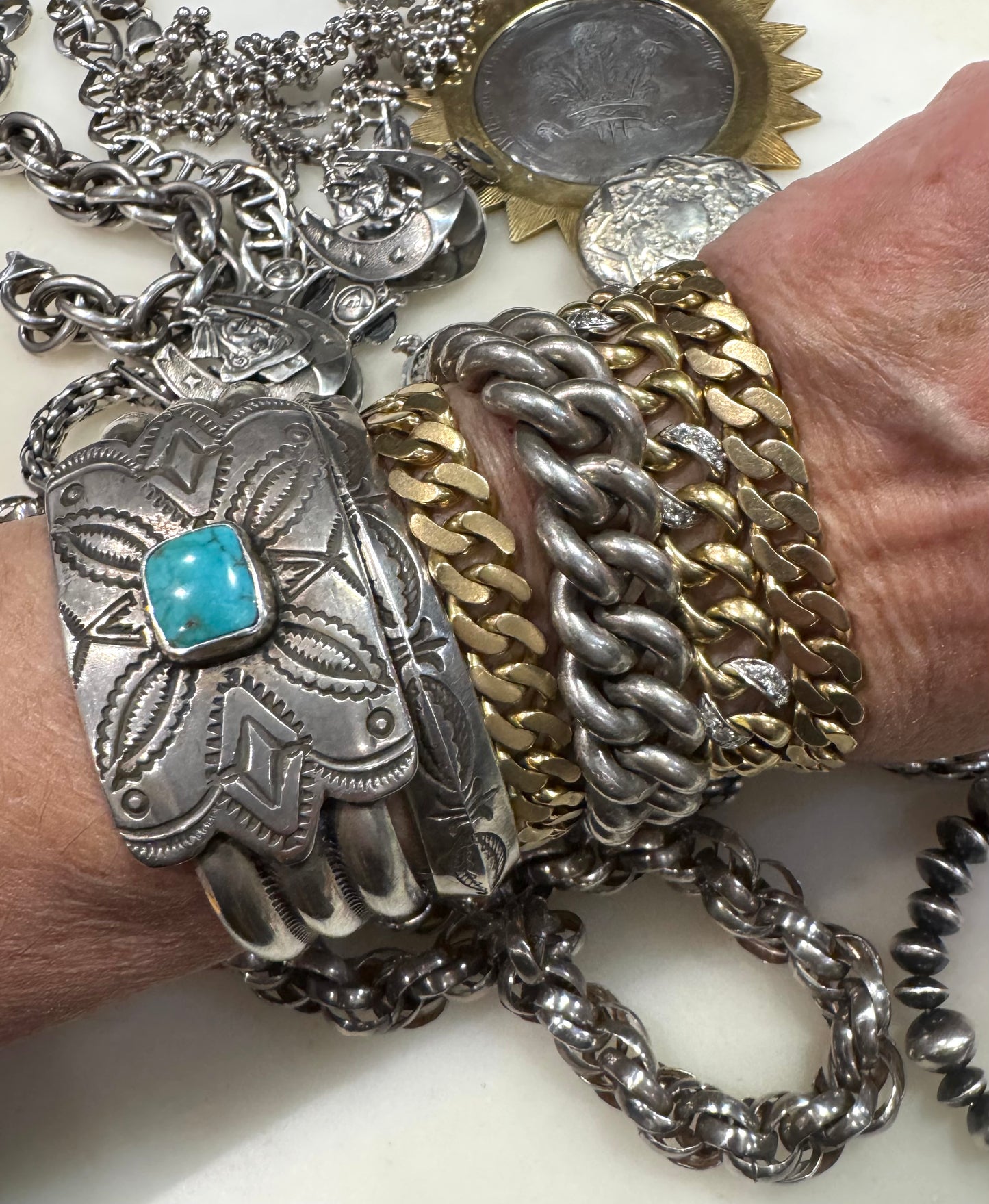 gorgeous vintage enormous solid silver curb chain bracelet