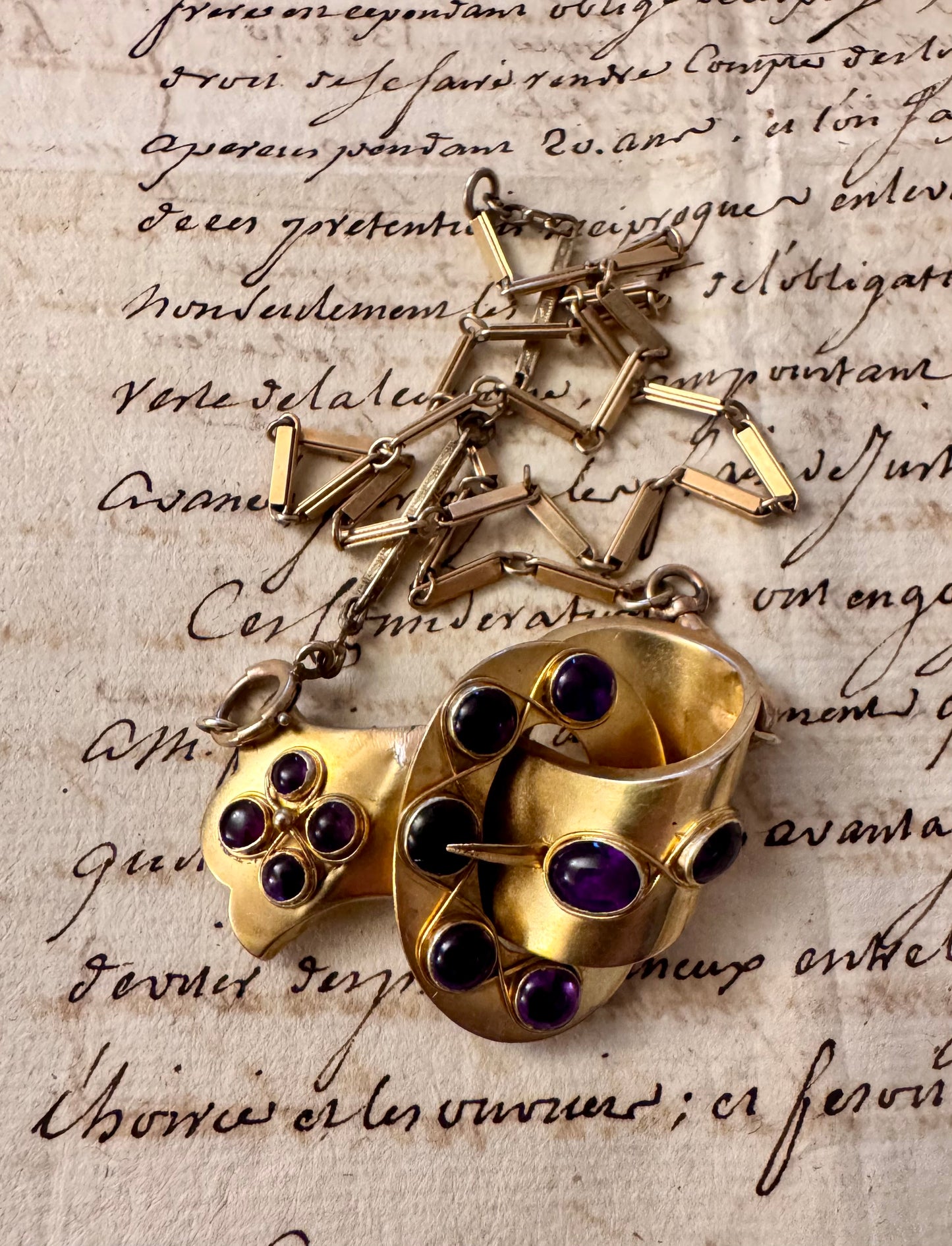 Gorgeous Victorian rolled gold buckle with amethyst cabochons