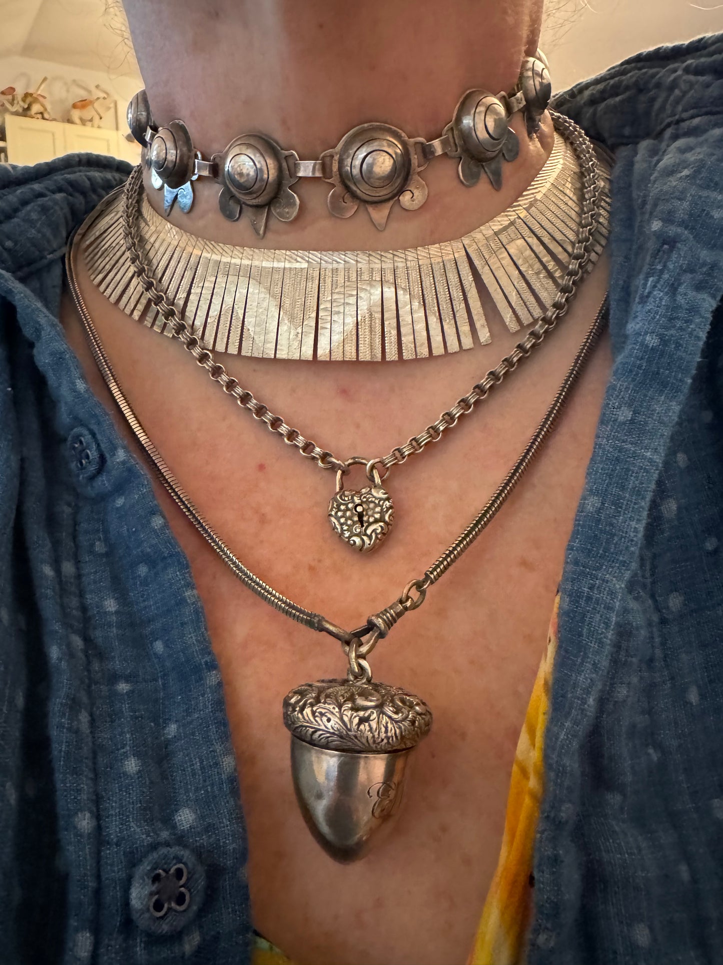 Vintage 1980’s Engraved Sterling Italian Cleopatra Collar