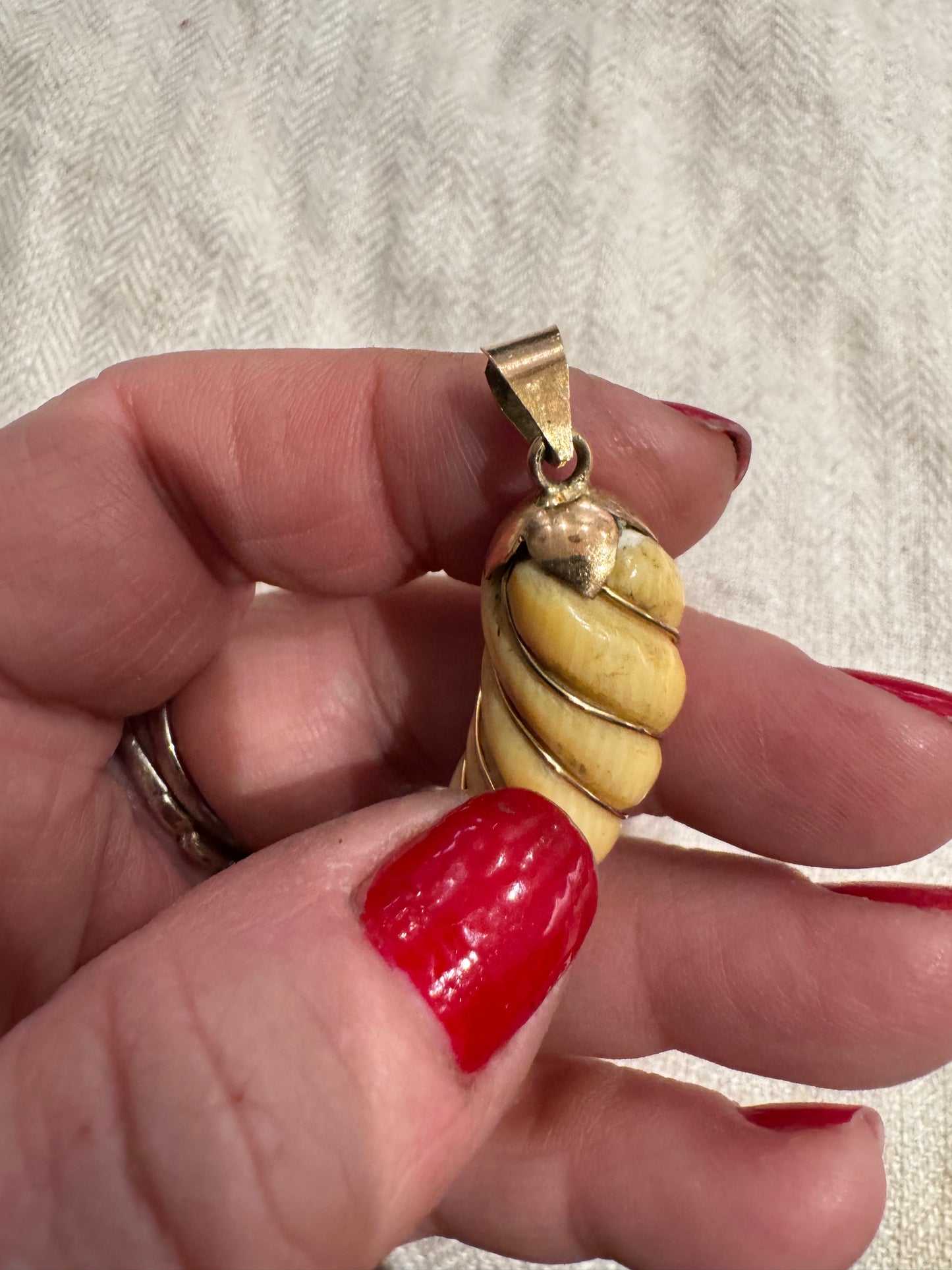 Fantastic Vintage Carved Spiral Horn with 18k Gold