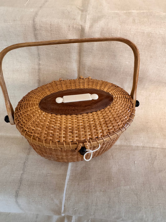 Large Oval Basket with Blank Quarterboard for Initials or Word