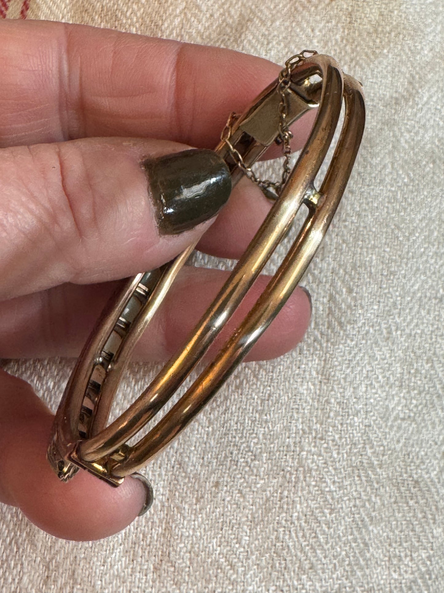 Lovely Bracelet with Round Opals