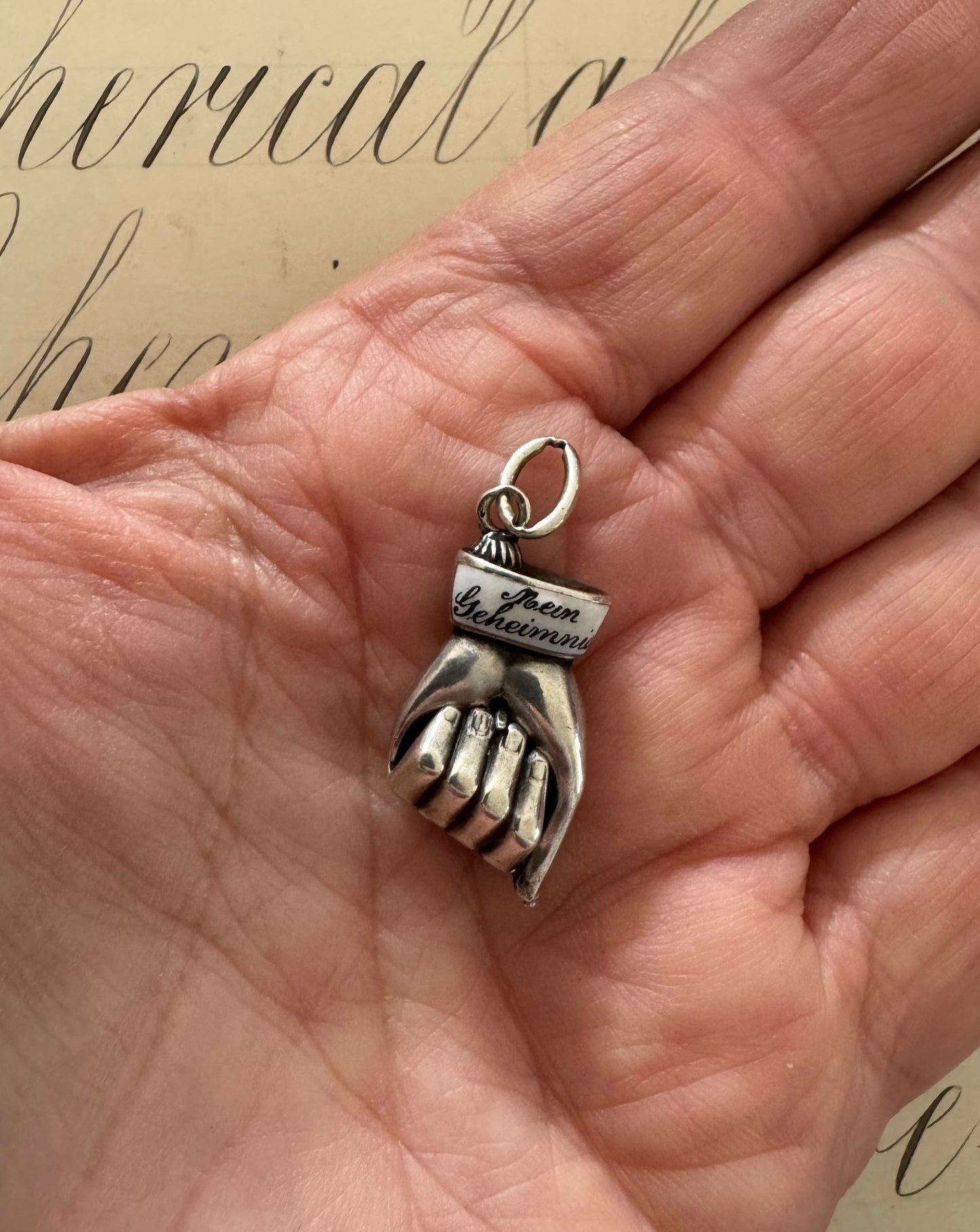 Incredibly Rare German Opening Hand “My Secret” Pendant