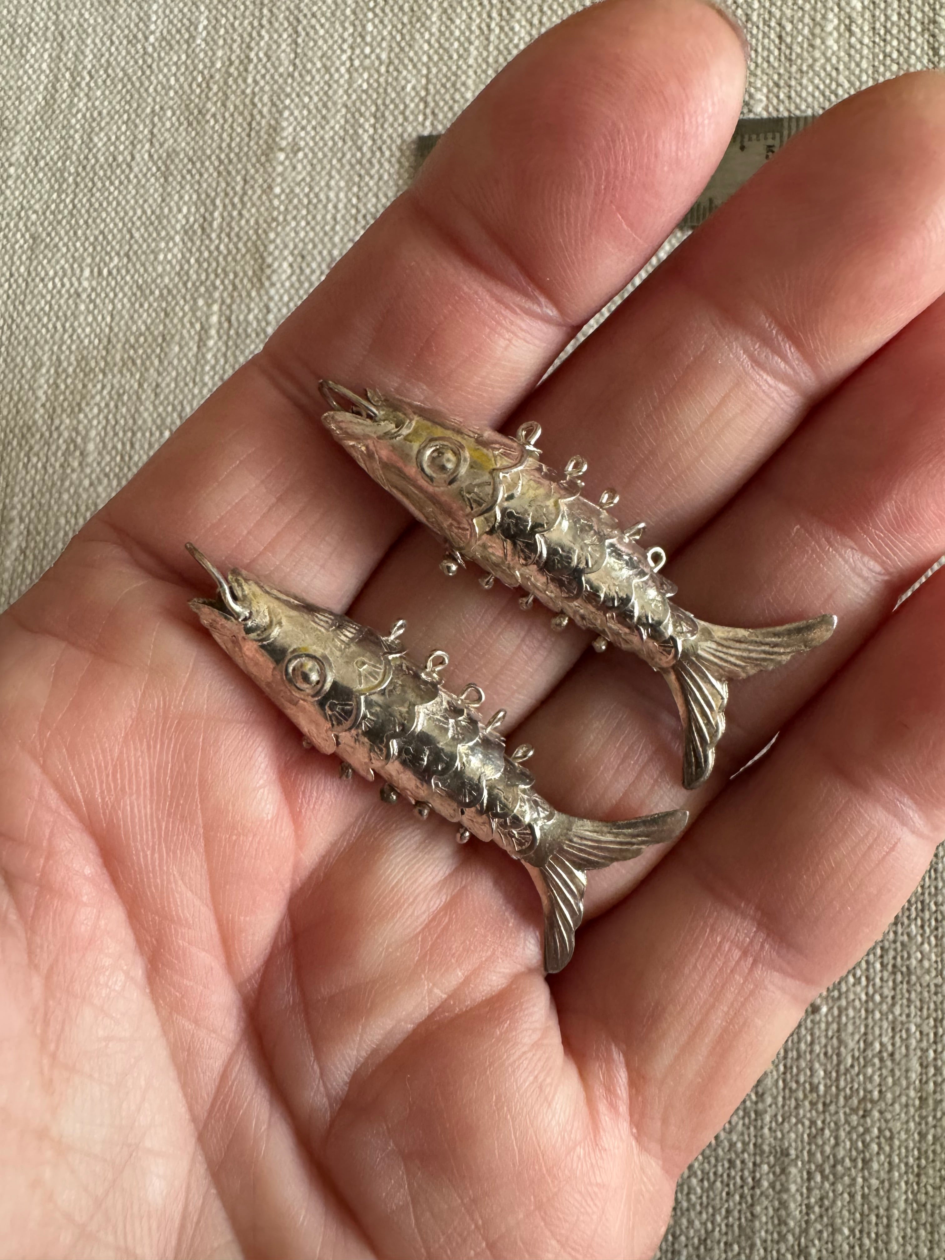 Medium Antique Sterling Silver Articulated Fish – Jessica Kagan Cushman