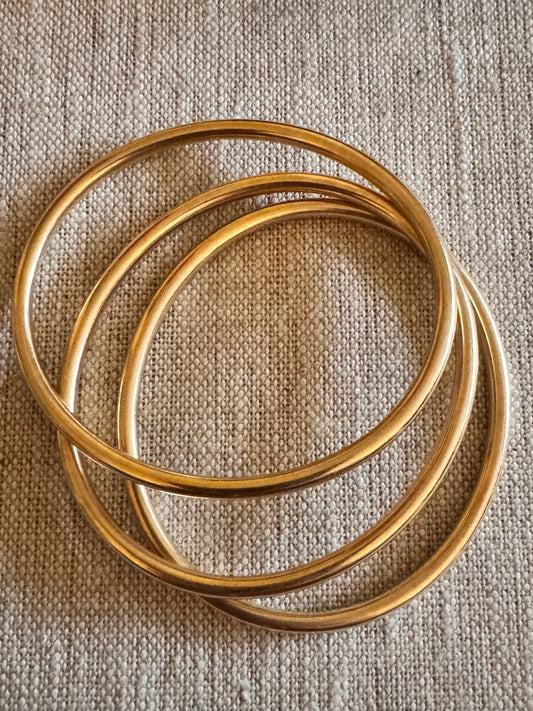 Gorgeous Set of Three 14k Gold Bangles