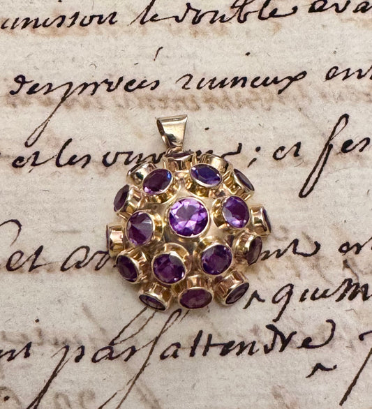 vintage 14 carat half Sputnik amethyst charm vintage 14k half Sputnik amethyst charm