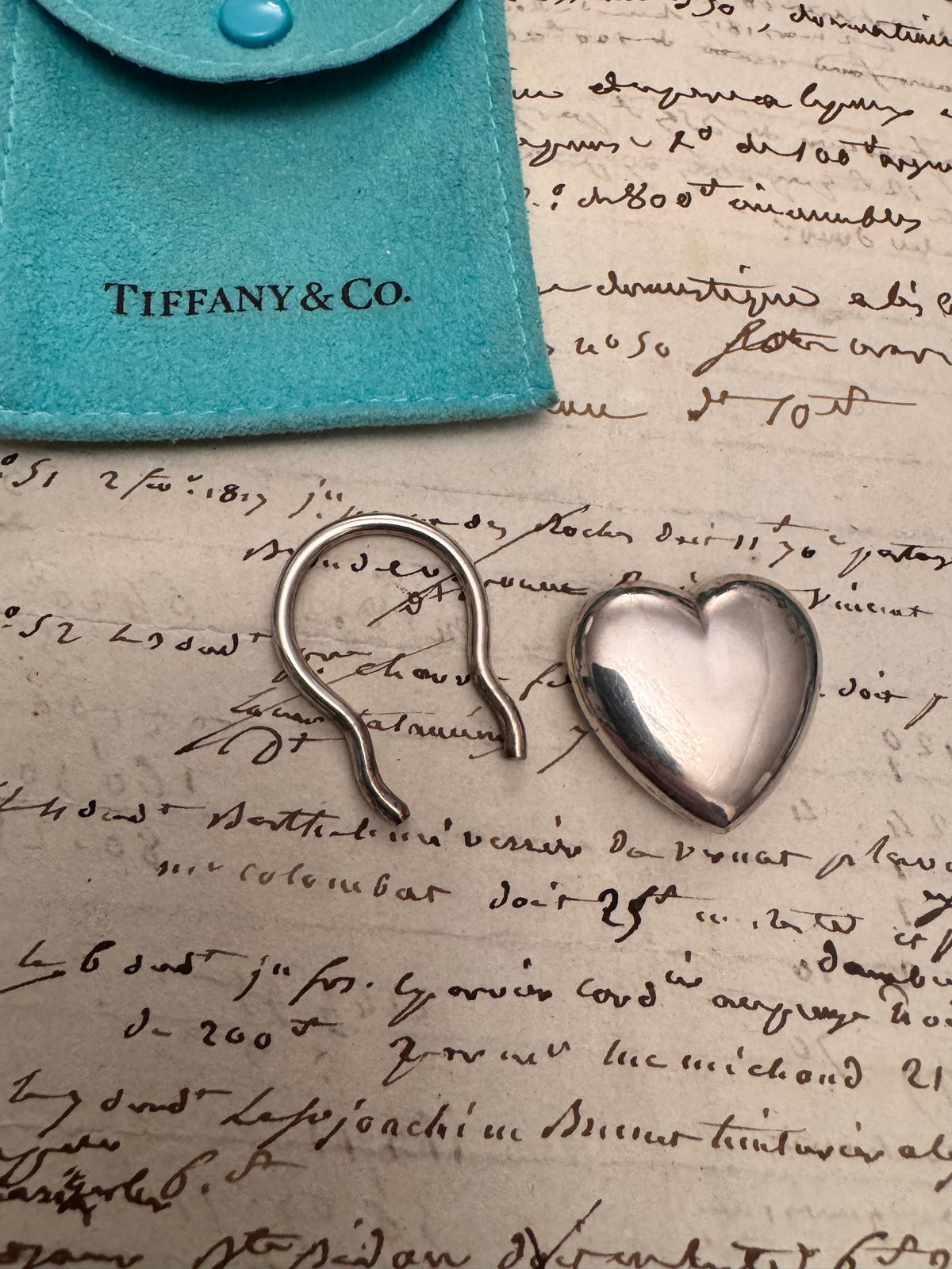 Beautiful and Elegant Simple Tiffany Heart Padlock