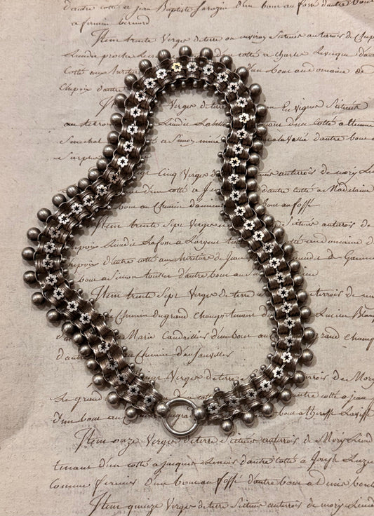 Lovely Victorian Silver Book Chain with Balls at Each Link