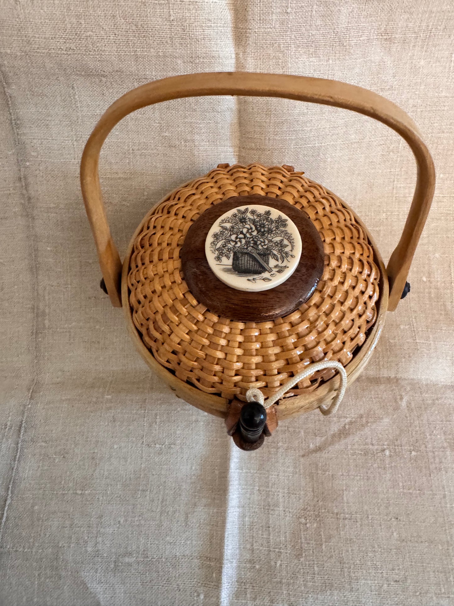 Mini Round Nantucket Basket with Lightship Basket of Flowers