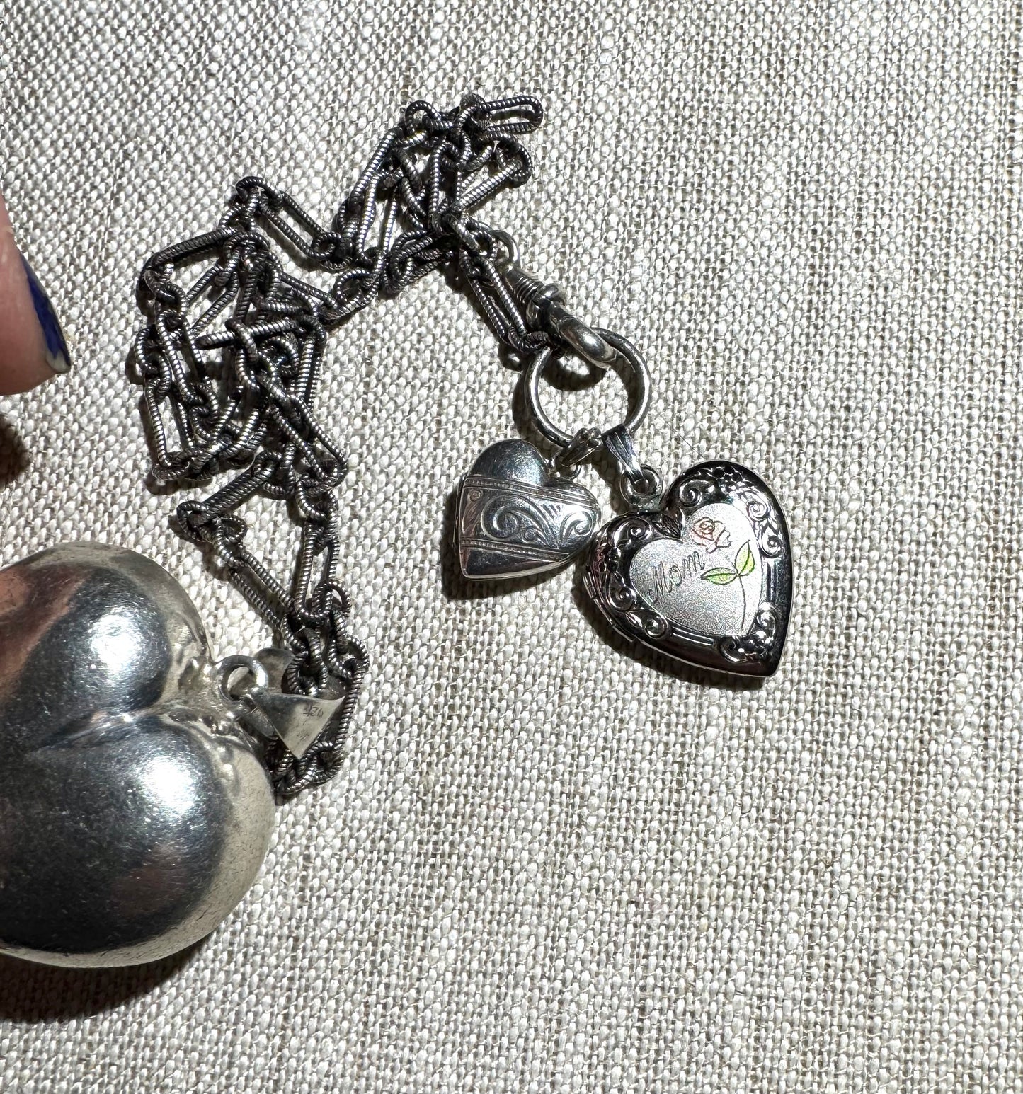 Lovely Silver Necklace with 3 Hearts