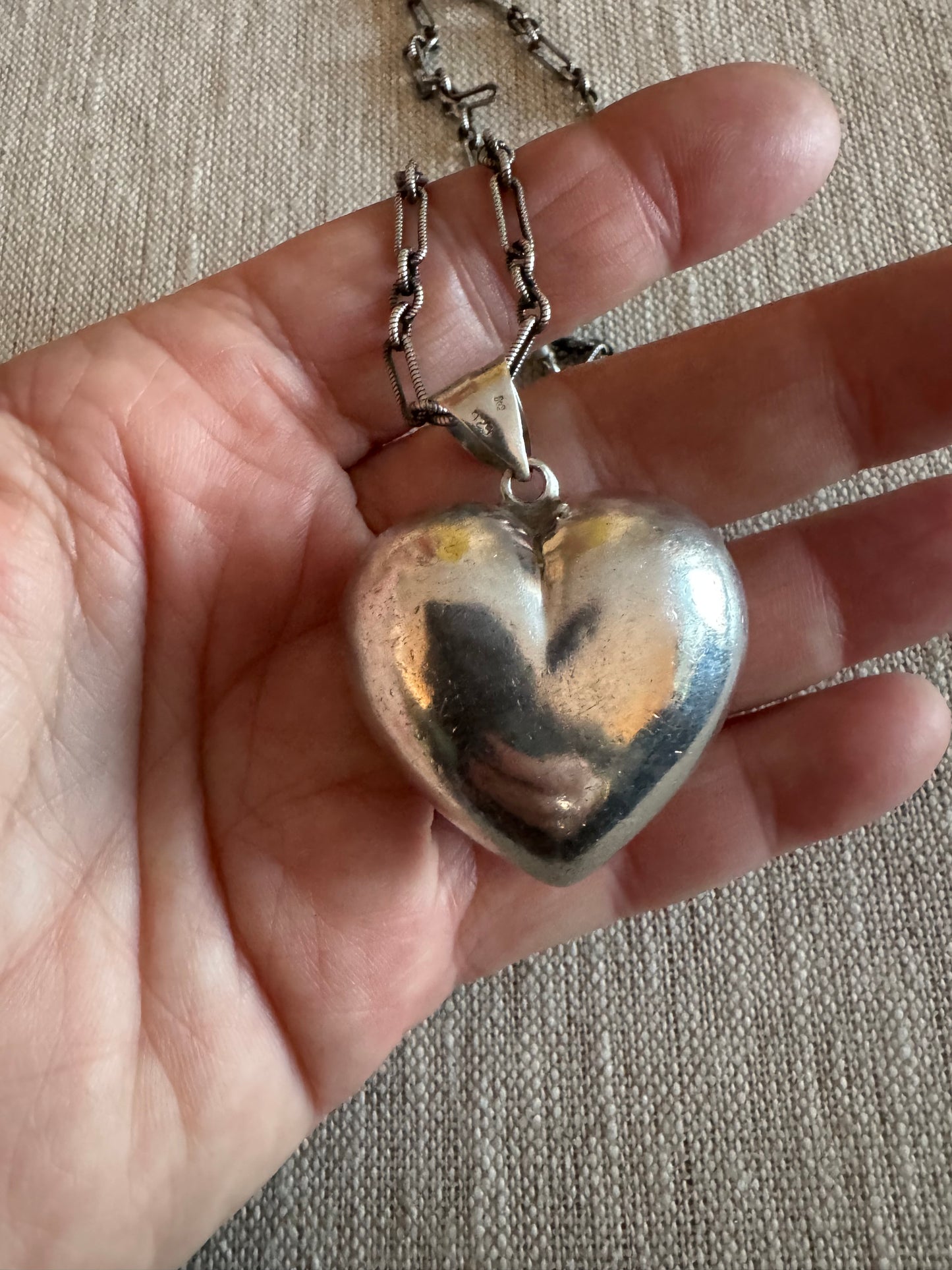 Lovely Silver Necklace with 3 Hearts
