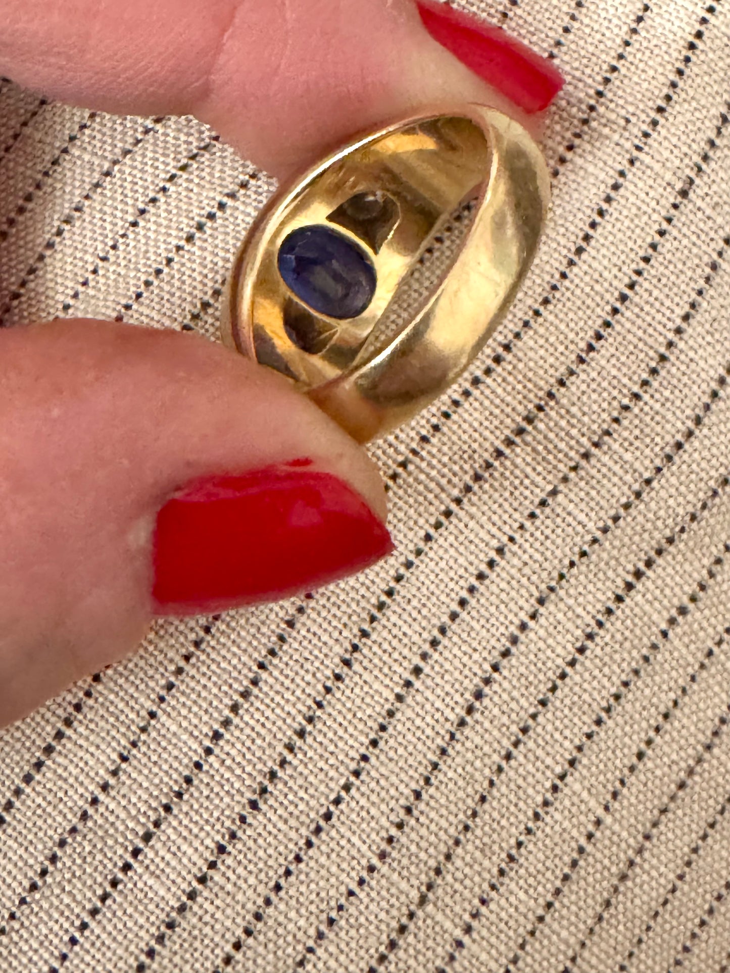 Vintage 18k Sapphire and Diamond Gypsy Ring with Flat Top